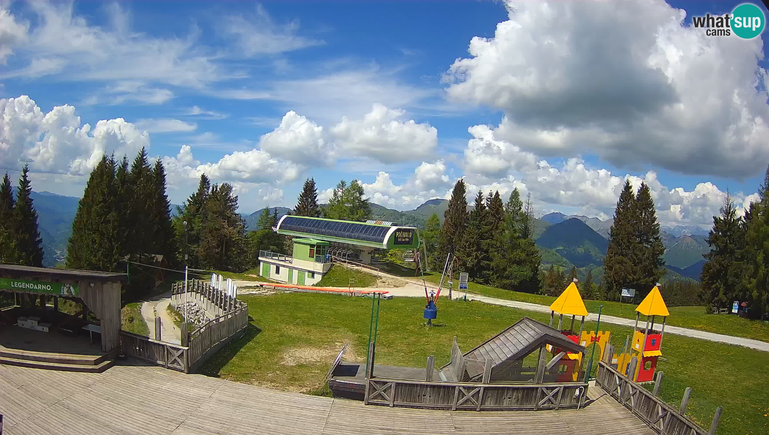 Cámara web Počivalo – Alpska Perla | Vista en vivo desde la estación de esquí Cerkno