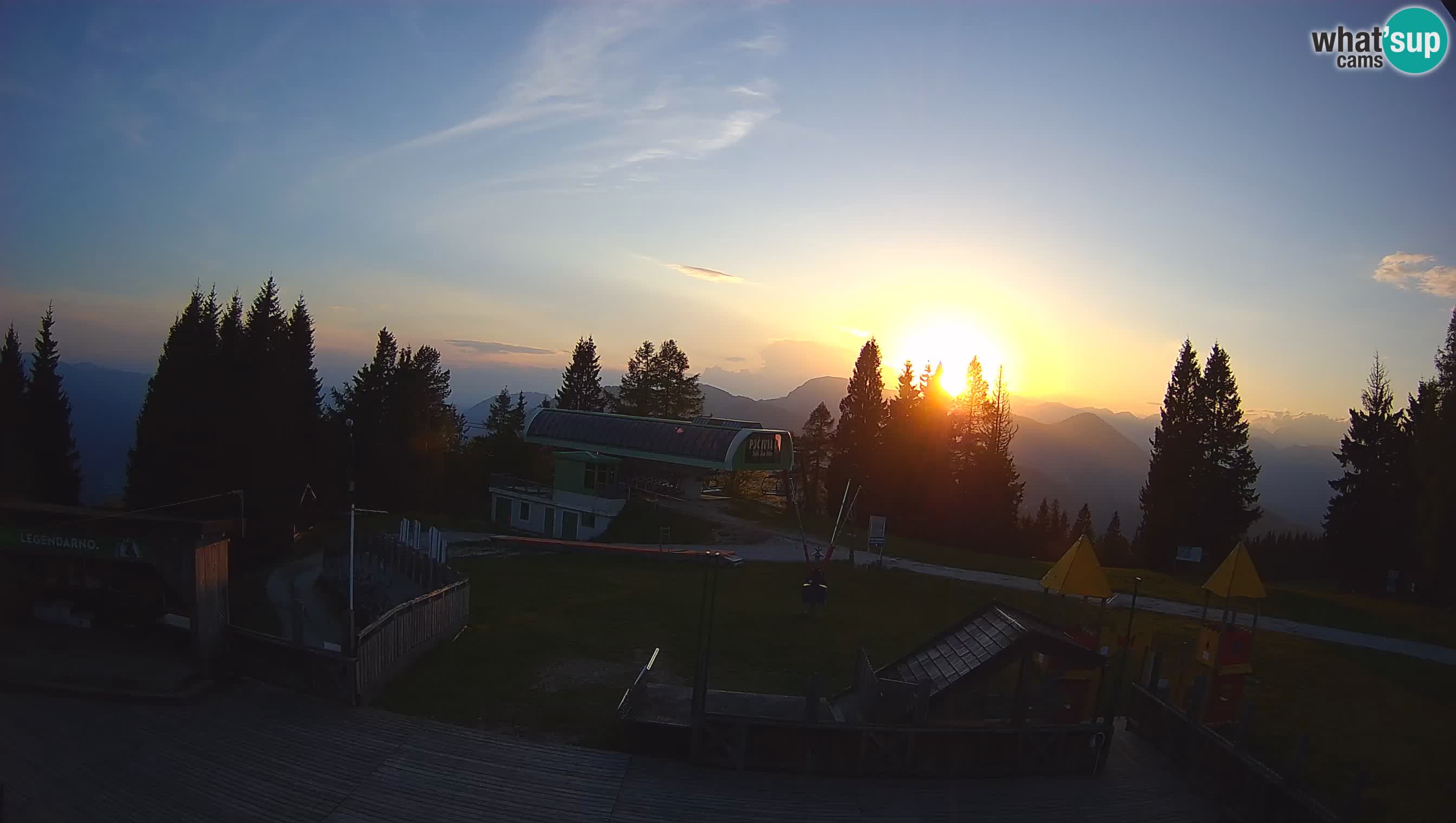 Webcam de la station de ski des Alpes slovènes à Cerkno Počivalo