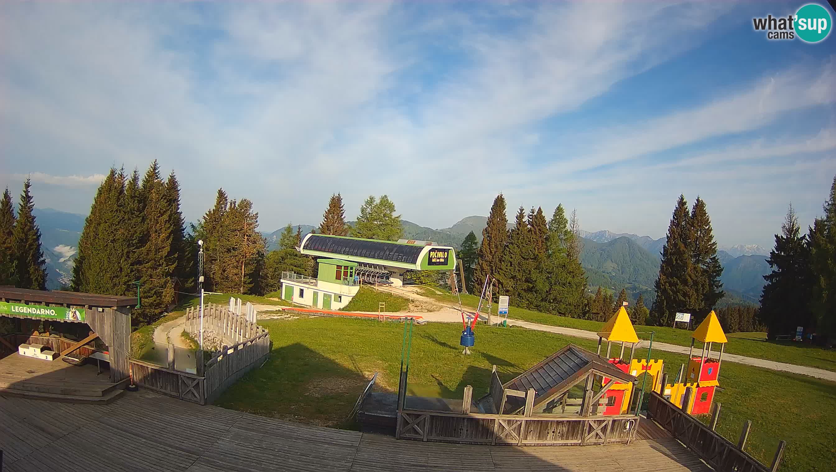Web kamera Počivalo – Alpska Perla | Pogled uživo sa skijališta Cerkno