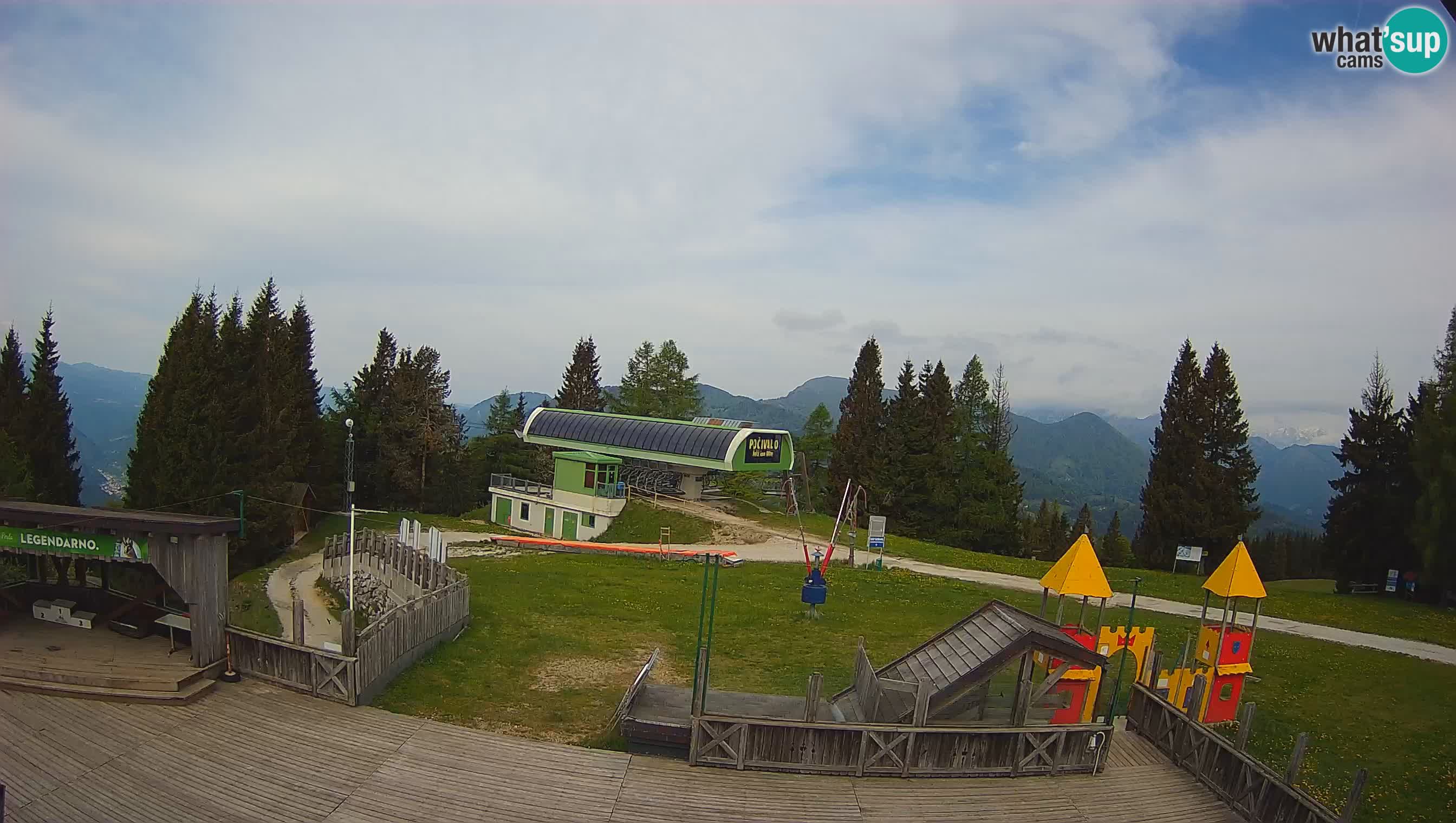 Webcam Počivalo – Alpska Perla | Live View from Cerkno Ski Resort