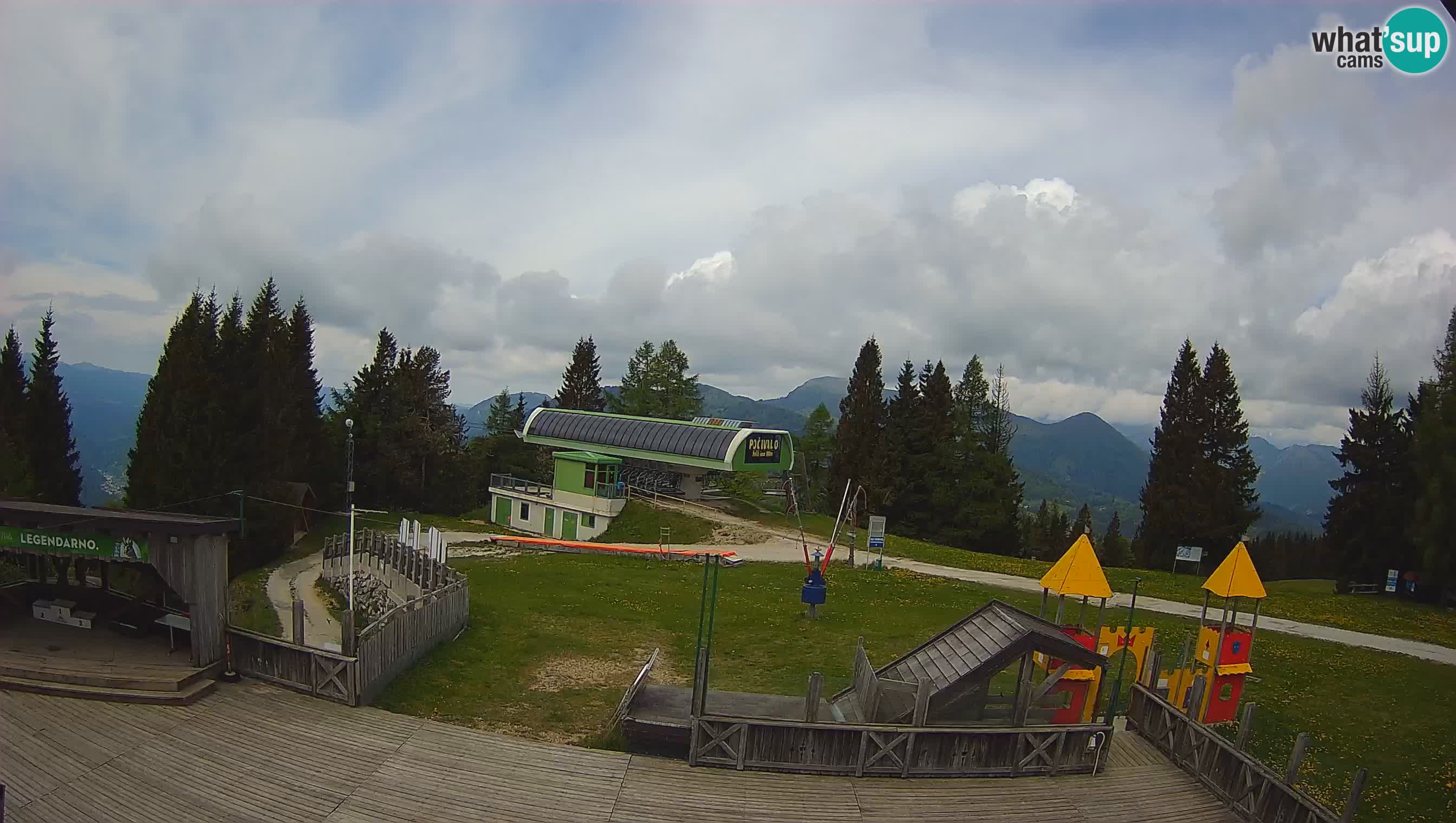 Cámara web Počivalo – Alpska Perla | Vista en vivo desde la estación de esquí Cerkno