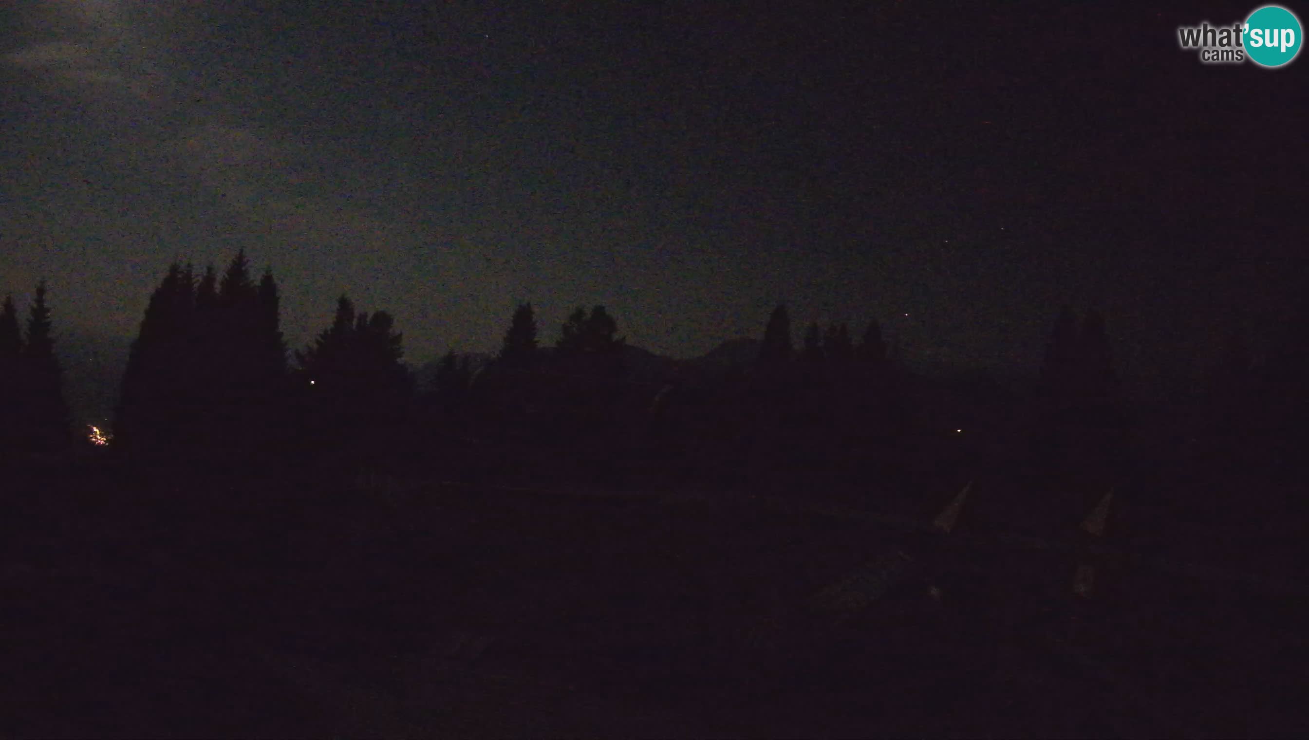 Spletna kamera Počivalo – Alpska Perla | Pogled v živo iz smučišča Cerkno