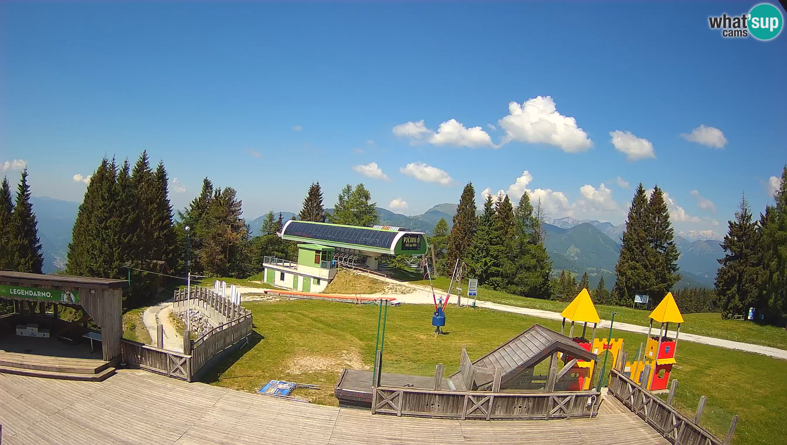 Spletna kamera Počivalo – Alpska Perla | Pogled v živo iz smučišča Cerkno
