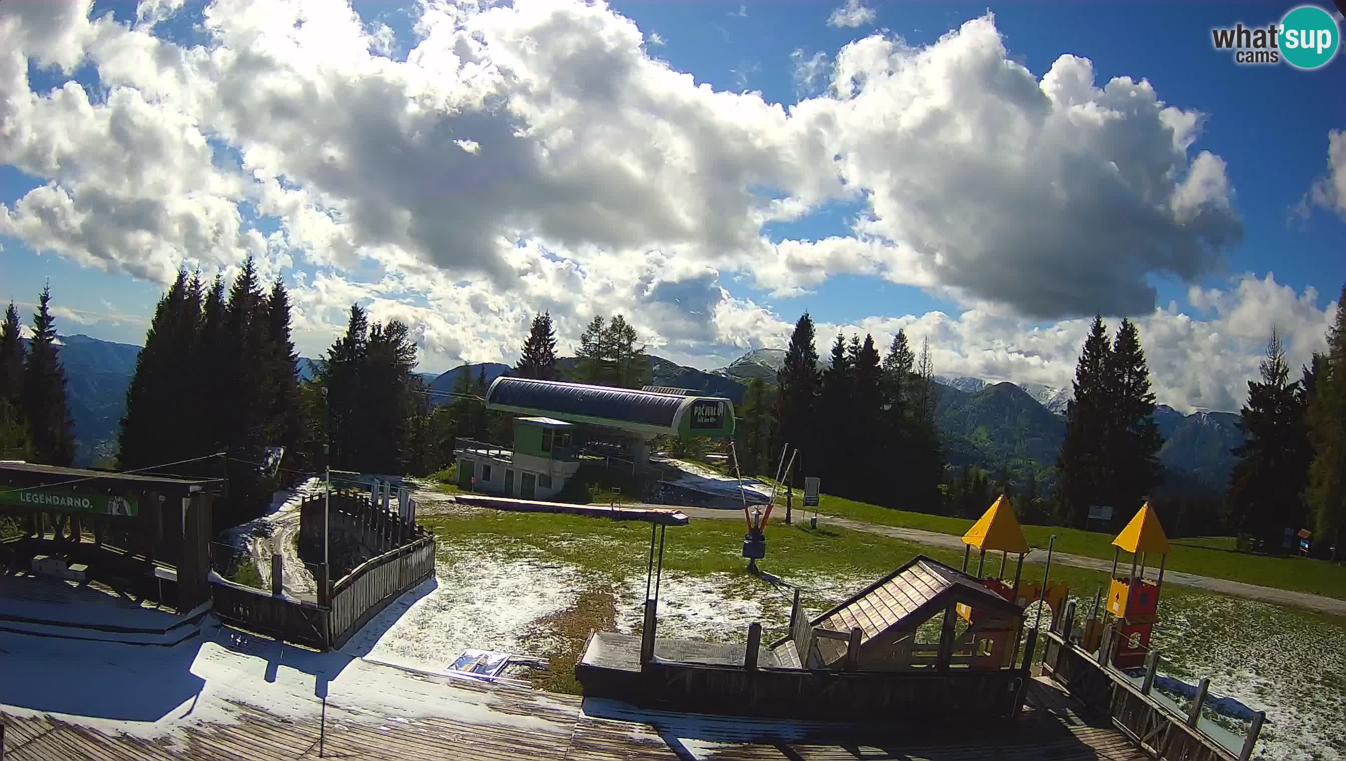 Cámara web Počivalo – Alpska Perla | Vista en vivo desde la estación de esquí Cerkno