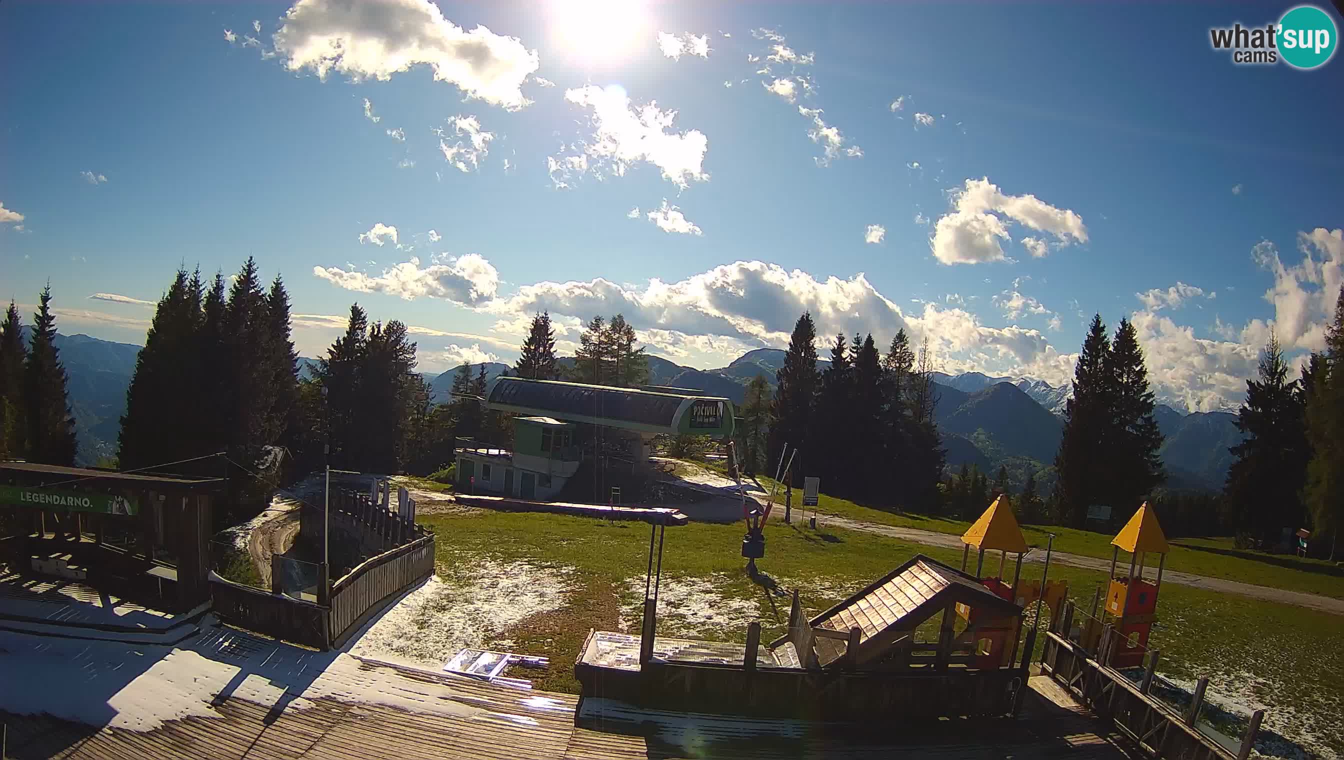 Webcam de la station de ski des Alpes slovènes à Cerkno Počivalo