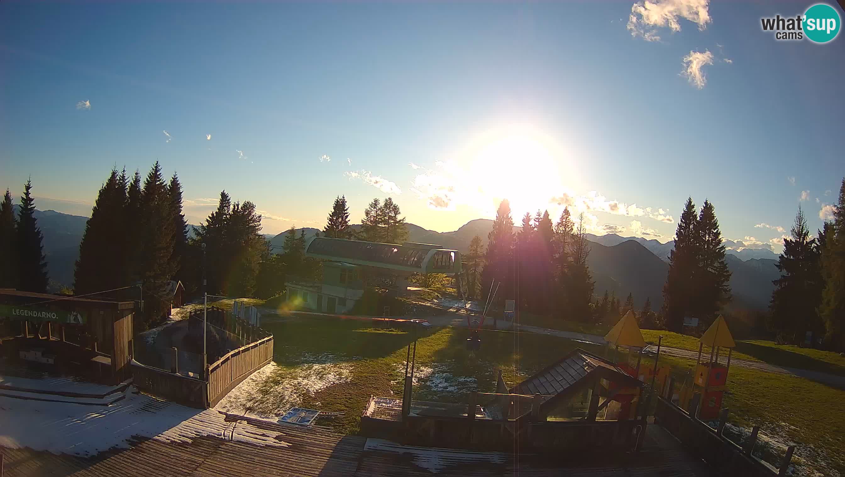 Cámara web Počivalo – Alpska Perla | Vista en vivo desde la estación de esquí Cerkno