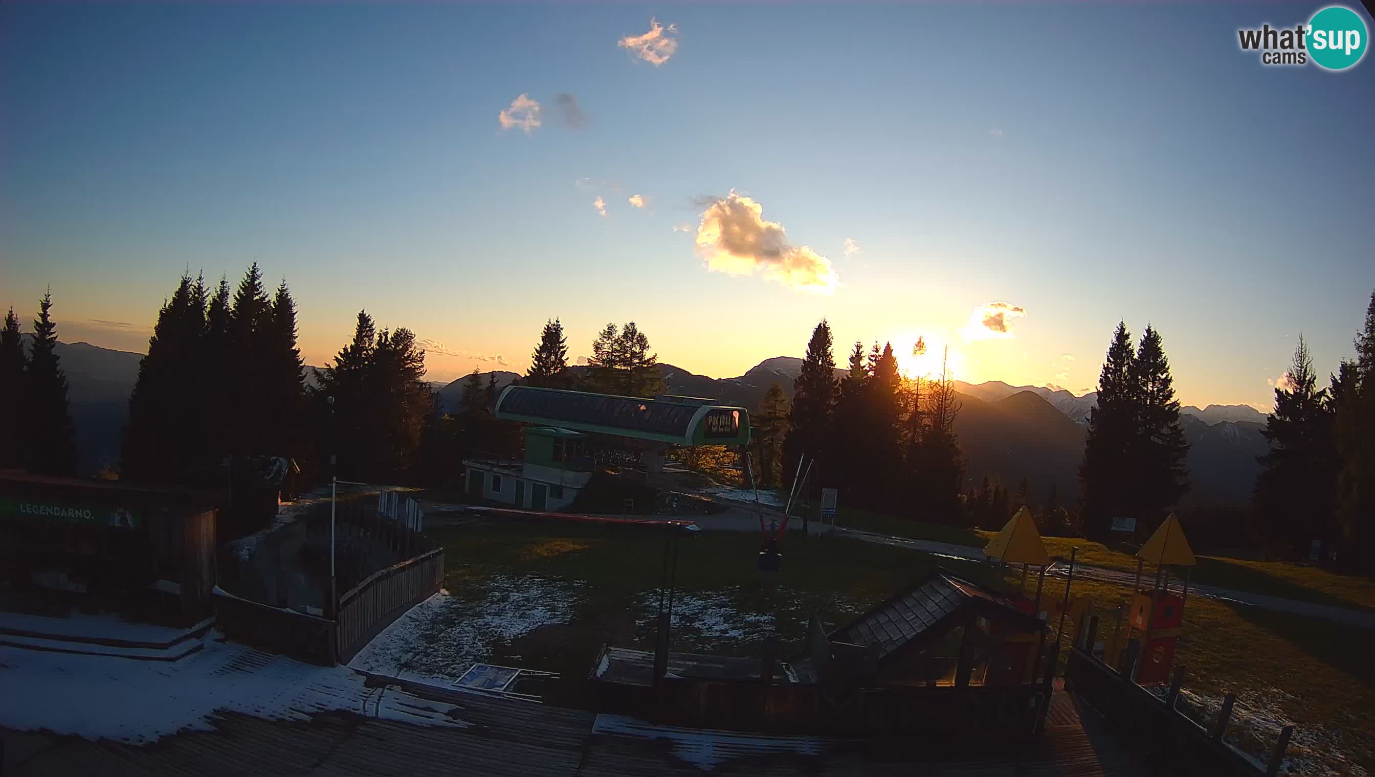 Cámara web Počivalo – Alpska Perla | Vista en vivo desde la estación de esquí Cerkno