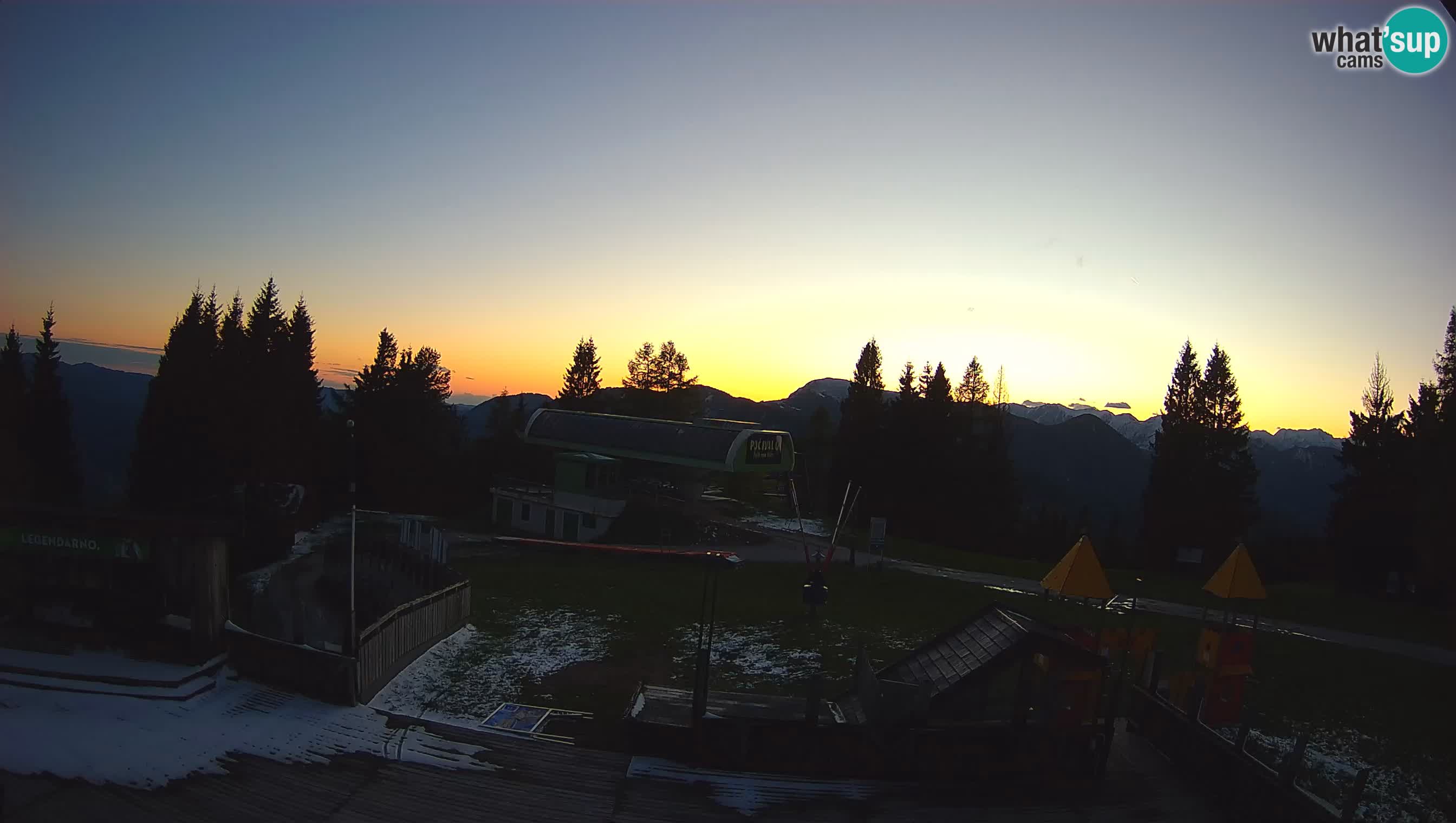 Web kamera Počivalo – Alpska Perla | Pogled uživo sa skijališta Cerkno