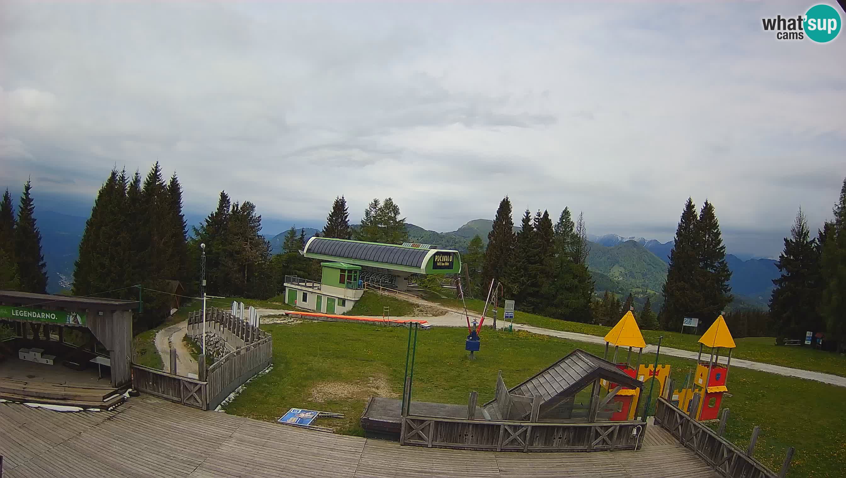 Web kamera Počivalo – Alpska Perla | Pogled uživo sa skijališta Cerkno