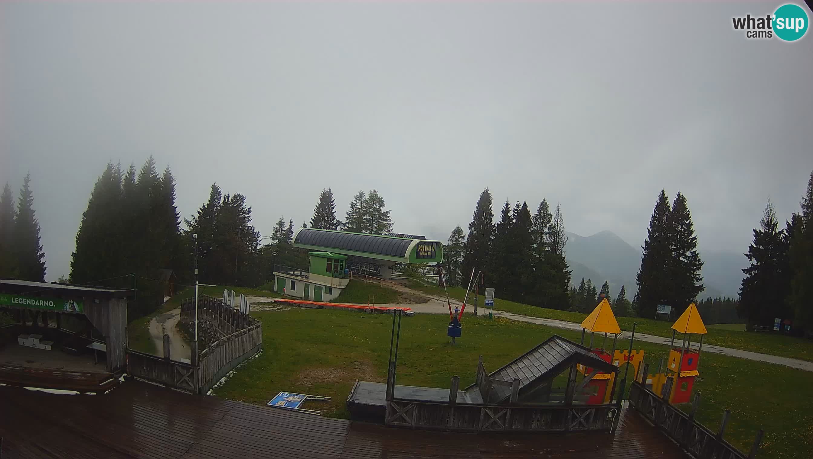 Webcam de la station de ski des Alpes slovènes à Cerkno Počivalo