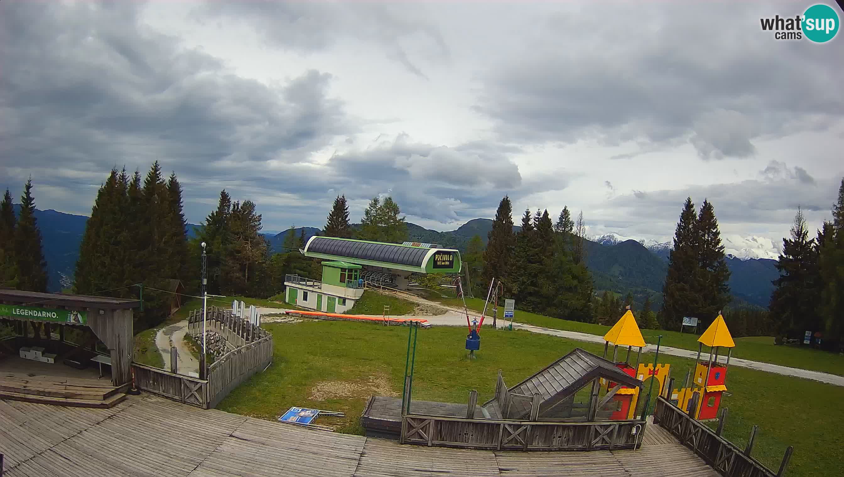 Cámara web Počivalo – Alpska Perla | Vista en vivo desde la estación de esquí Cerkno