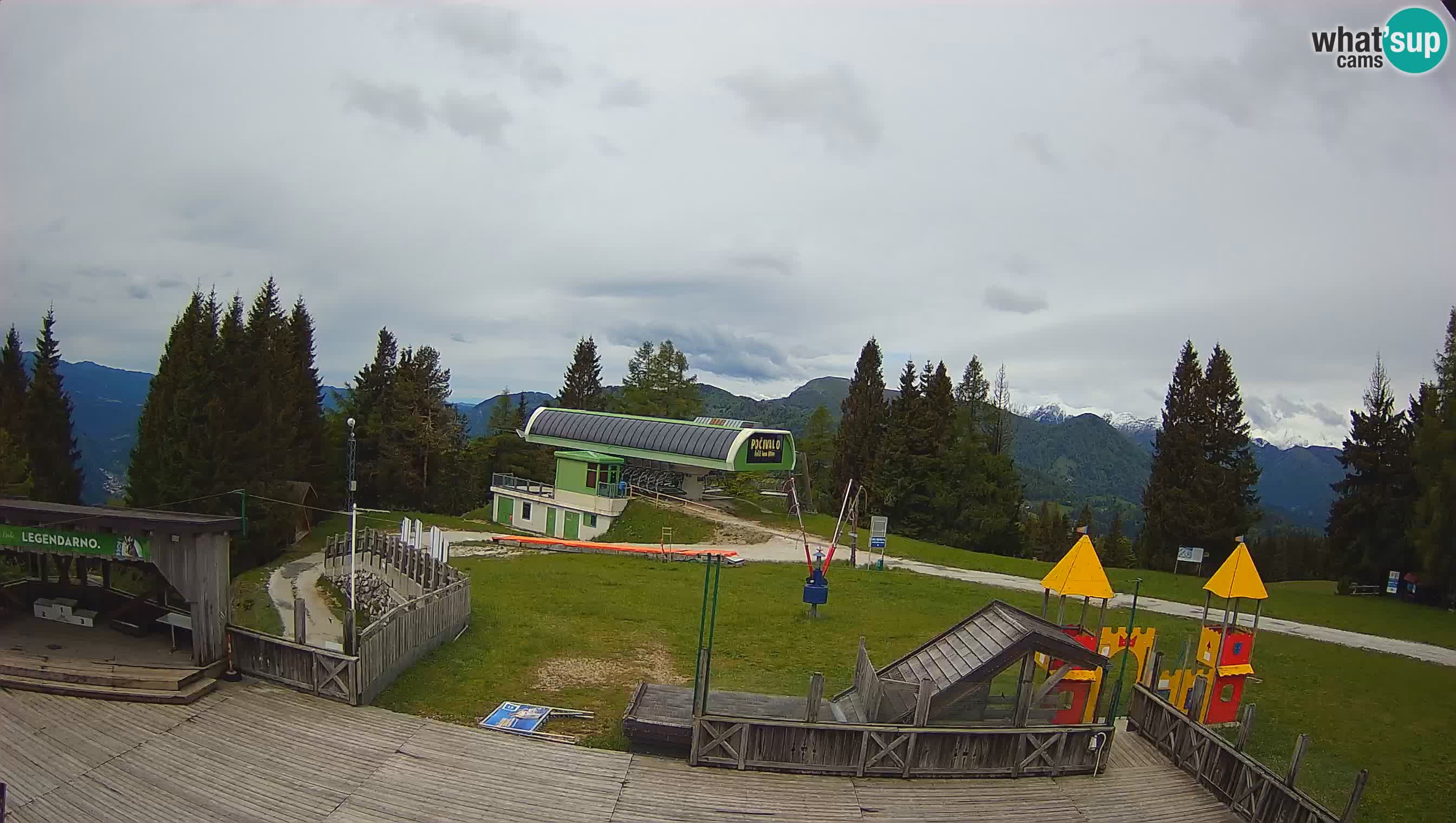 Cámara web Počivalo – Alpska Perla | Vista en vivo desde la estación de esquí Cerkno