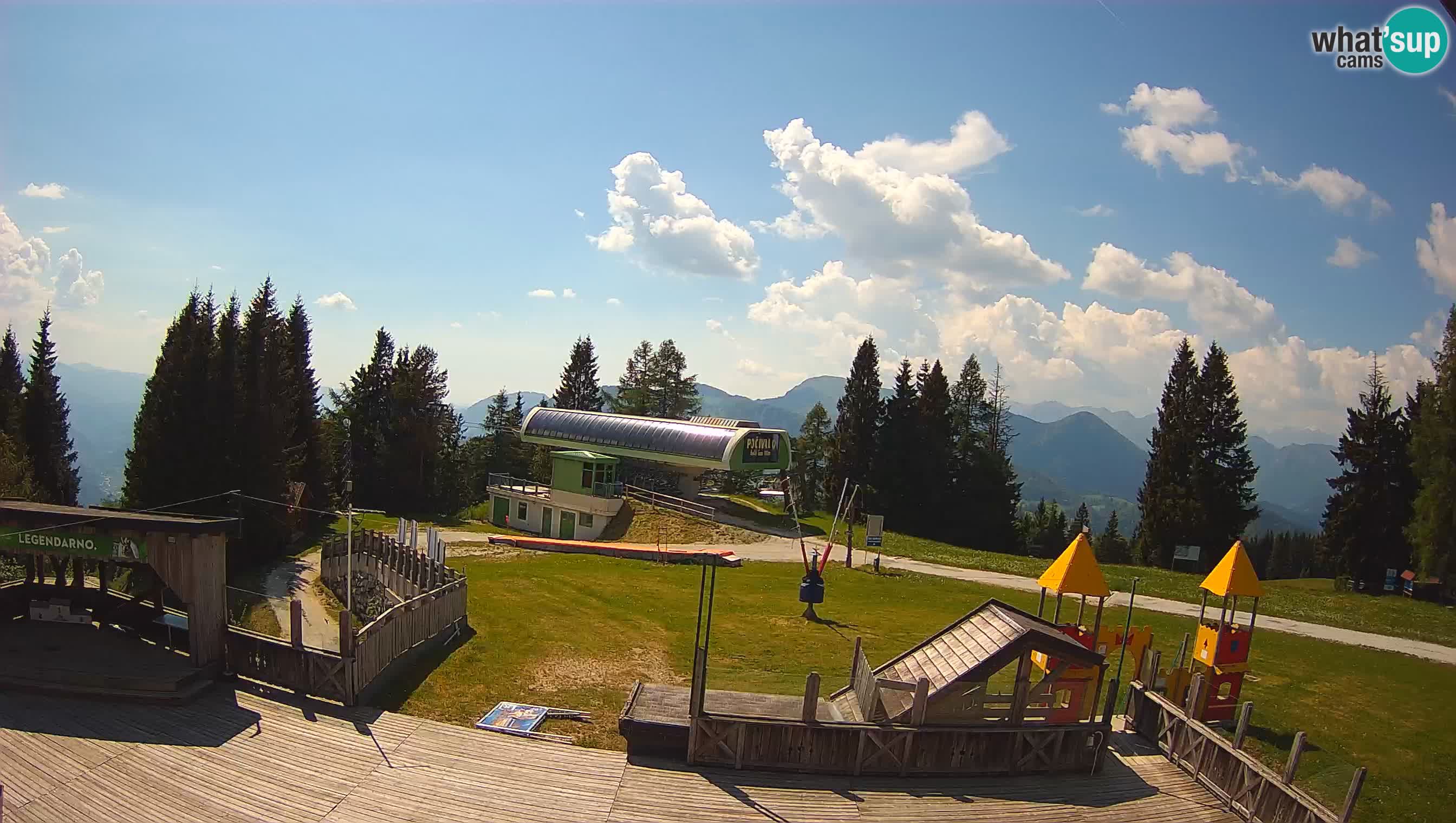 Webcam Počivalo – Alpska Perla | Live View from Cerkno Ski Resort