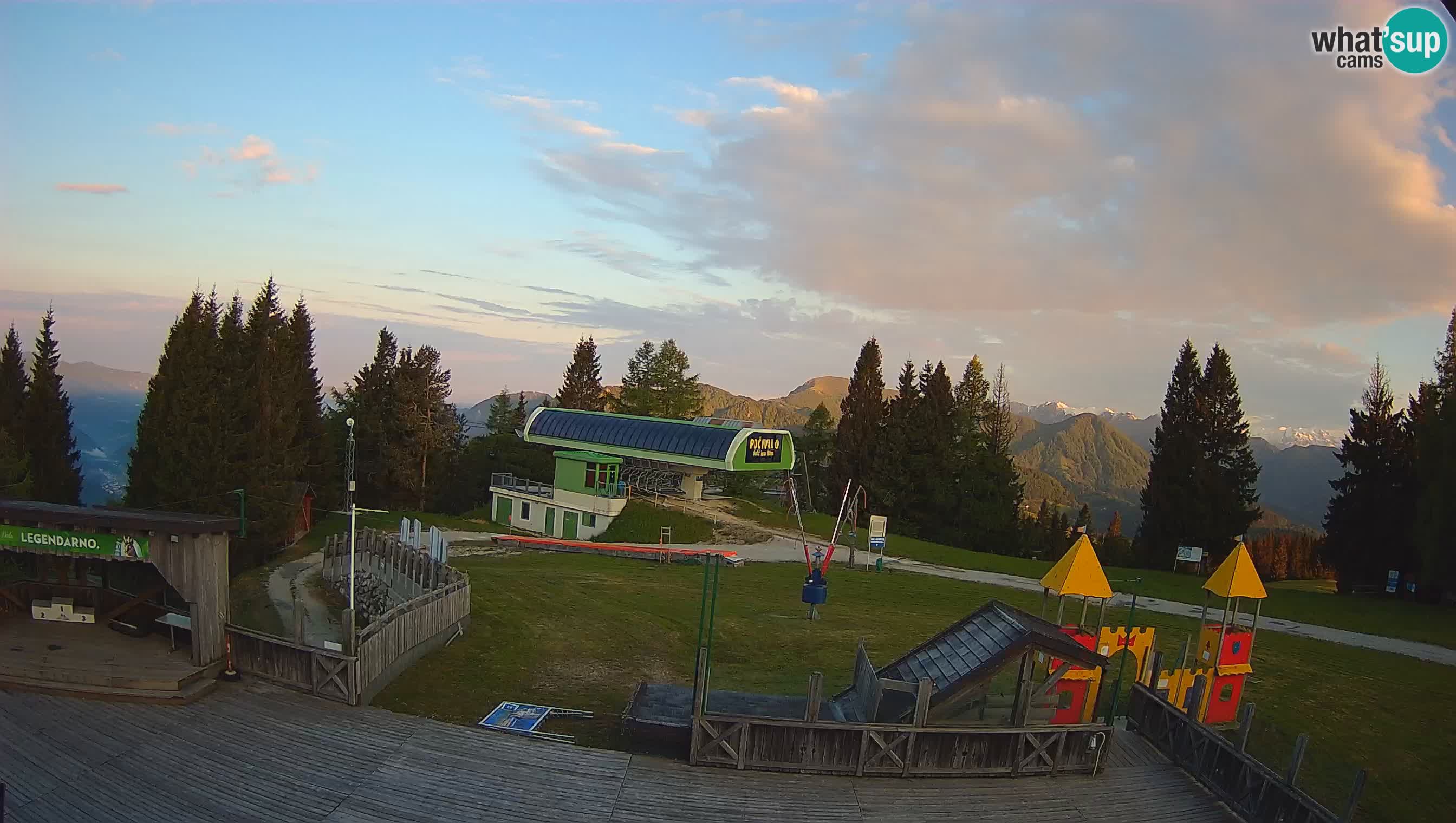 Cámara web Počivalo – Alpska Perla | Vista en vivo desde la estación de esquí Cerkno