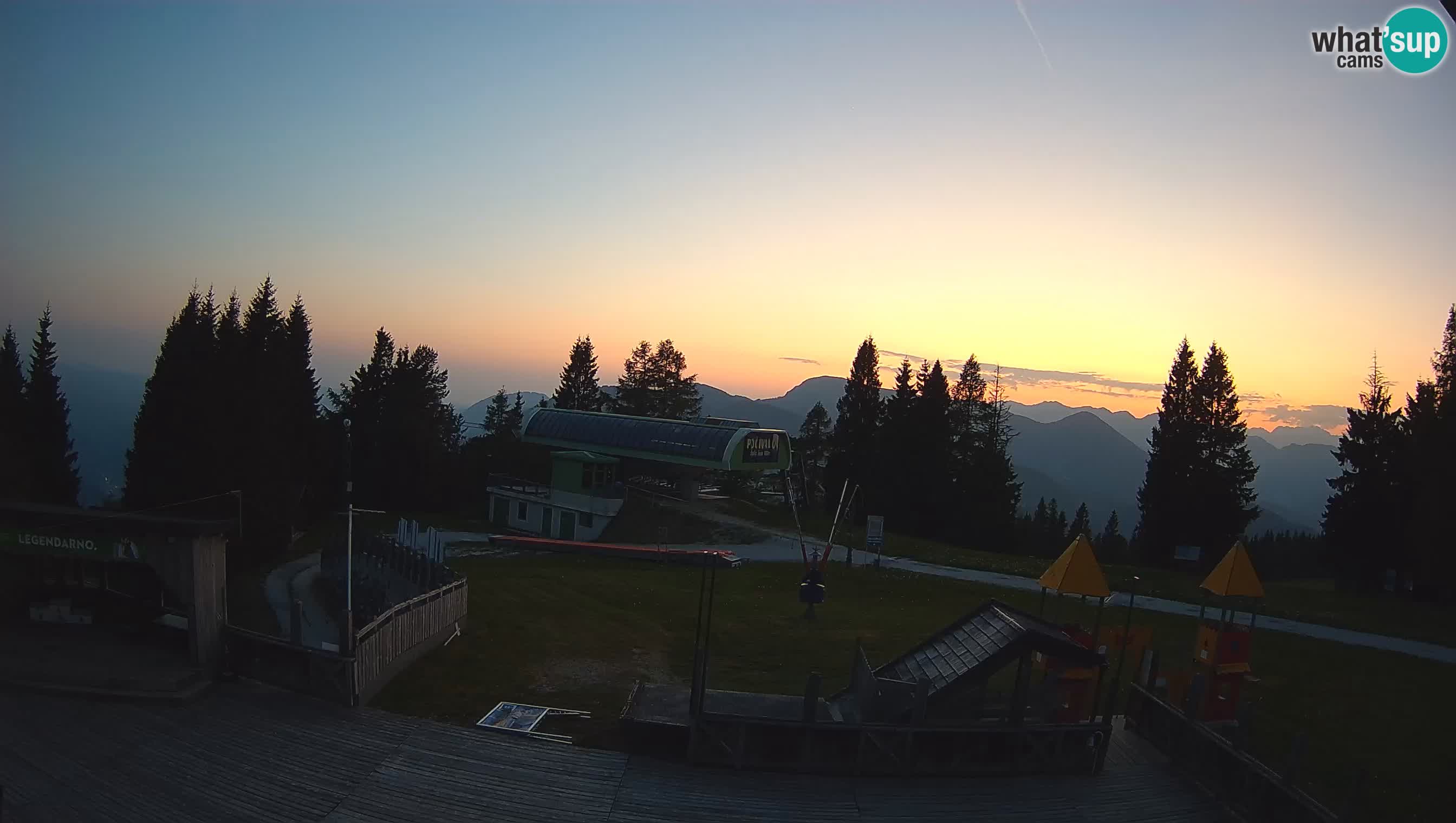 Web kamera Počivalo – Alpska Perla | Pogled uživo sa skijališta Cerkno
