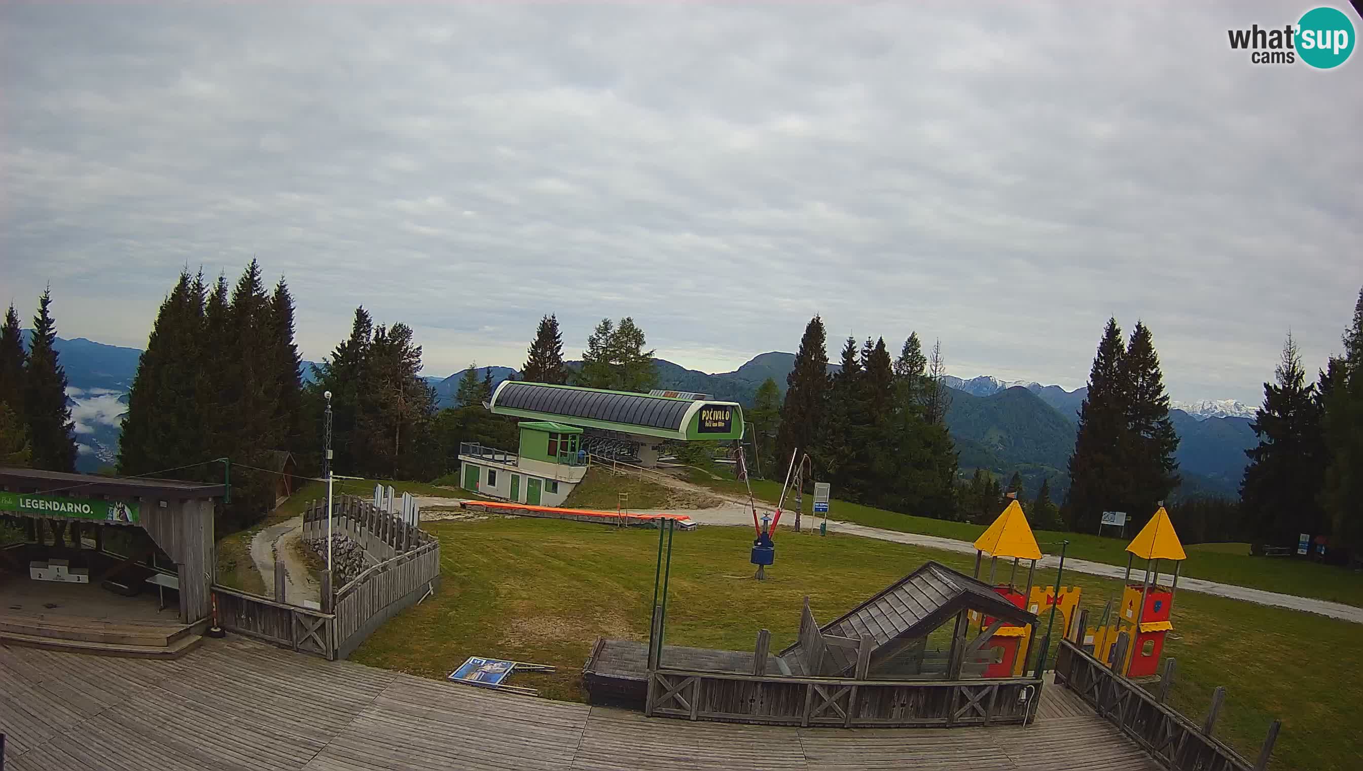 Web kamera Počivalo – Alpska Perla | Pogled uživo sa skijališta Cerkno