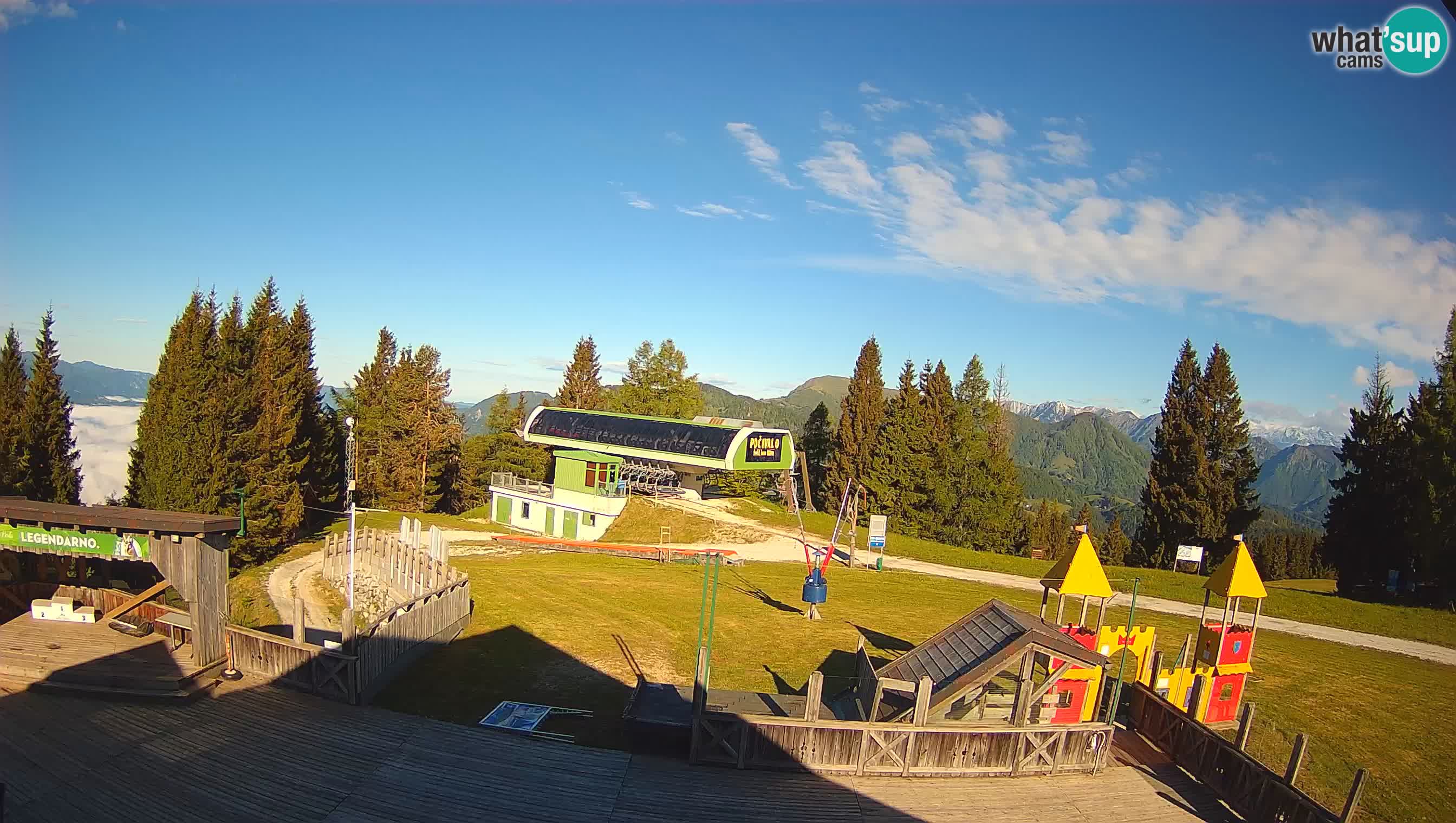 Webcam de la station de ski des Alpes slovènes à Cerkno Počivalo