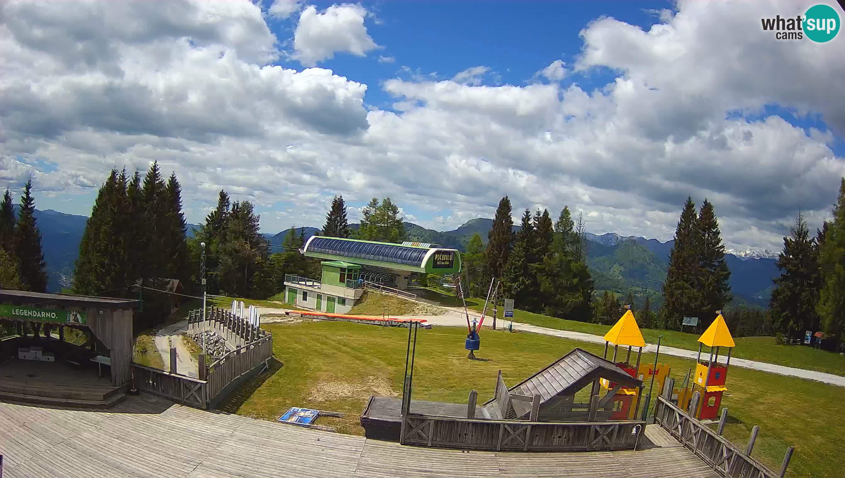 Alpska Perla Ski hotel Cerkno Počivalo webcam – Slovenia
