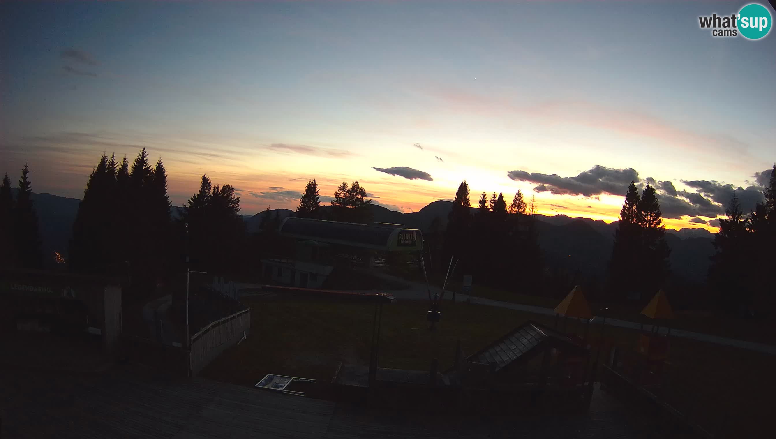 Alpska Perla kamera Cerkno Počivalo