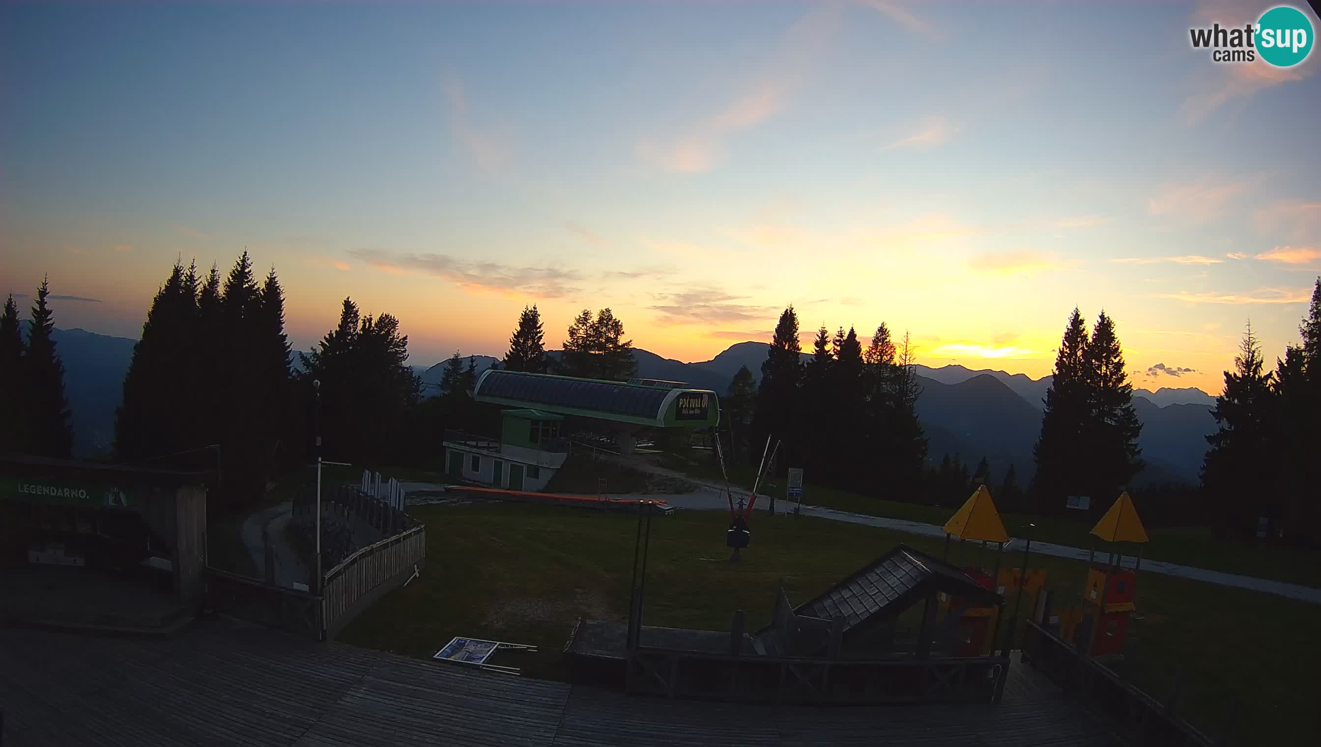 Web kamera Počivalo – Alpska Perla | Pogled uživo sa skijališta Cerkno