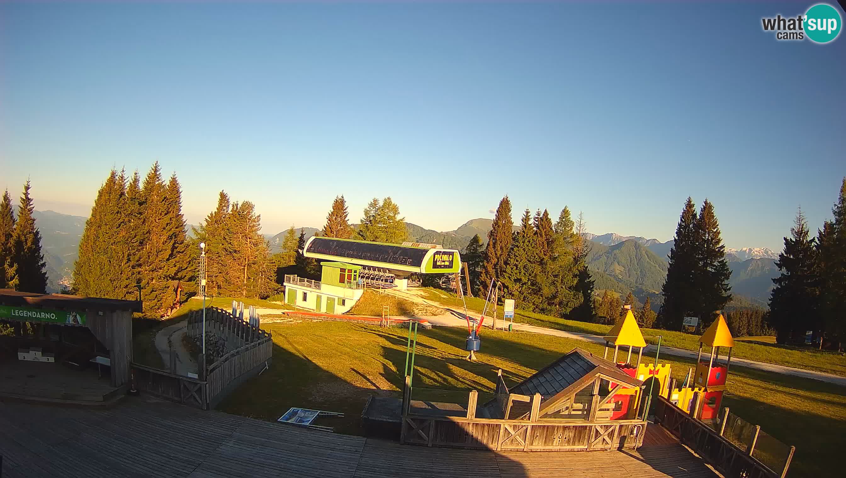 Webcam Počivalo – Alpska Perla | Vista live dalla stazione sciistica di Cerkno