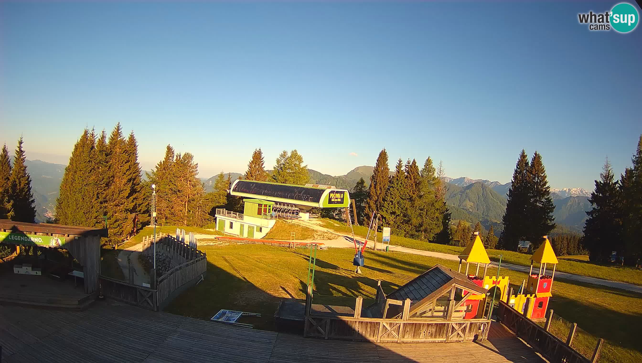 Webcam Počivalo – Alpska Perla | Vista live dalla stazione sciistica di Cerkno