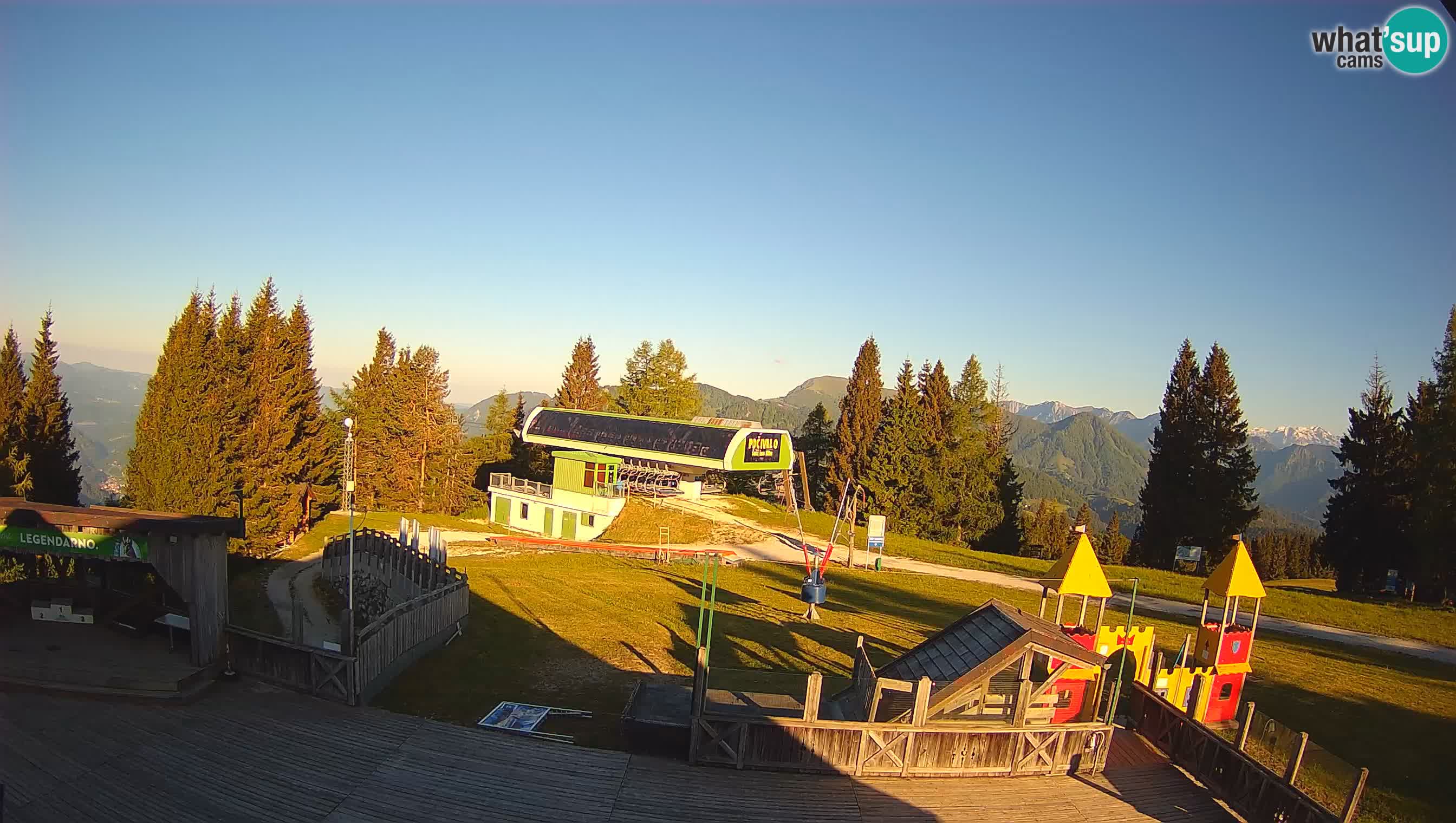 Cámara web Počivalo – Alpska Perla | Vista en vivo desde la estación de esquí Cerkno