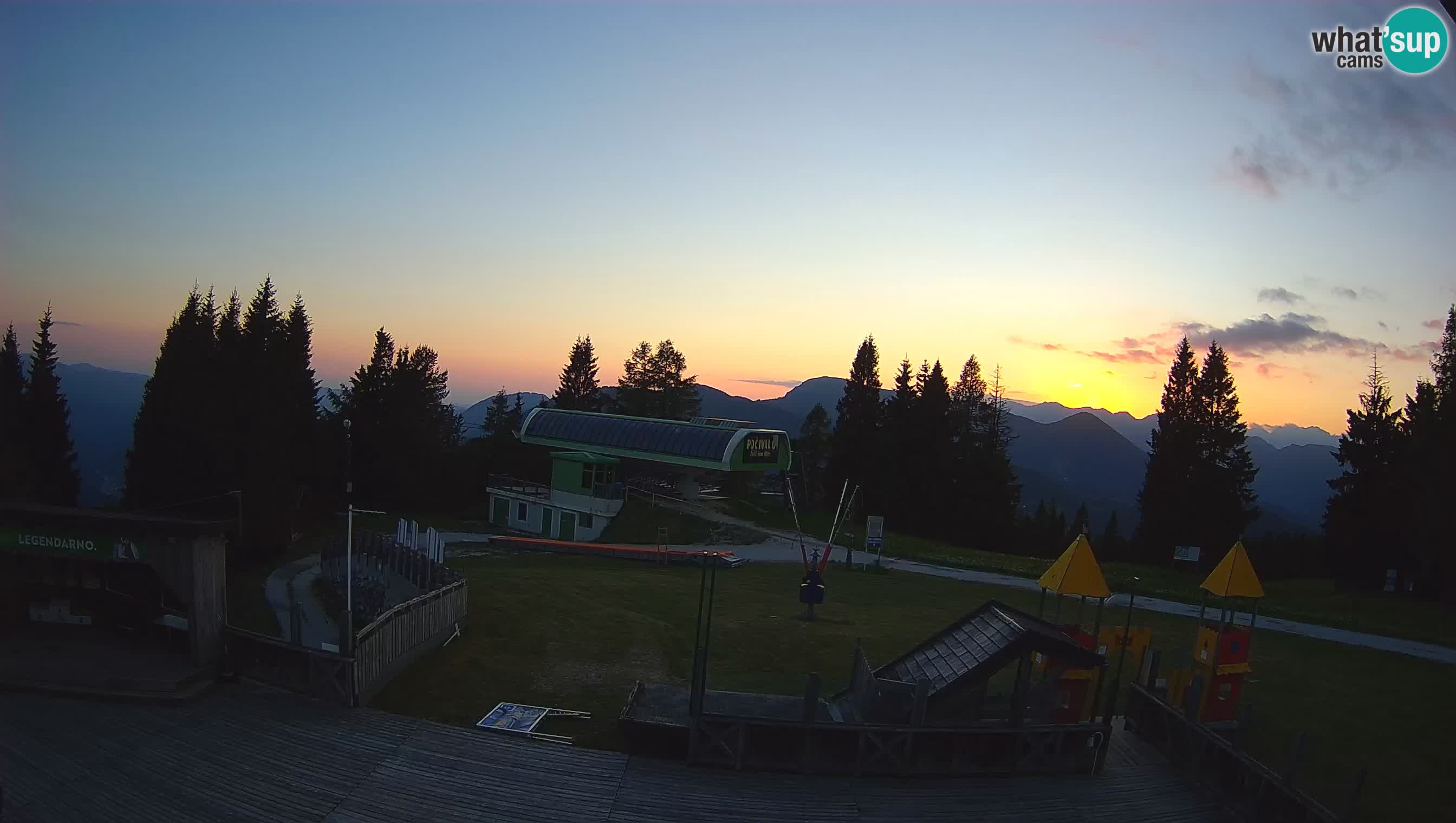 Webcam Počivalo – Alpska Perla | Vista live dalla stazione sciistica di Cerkno