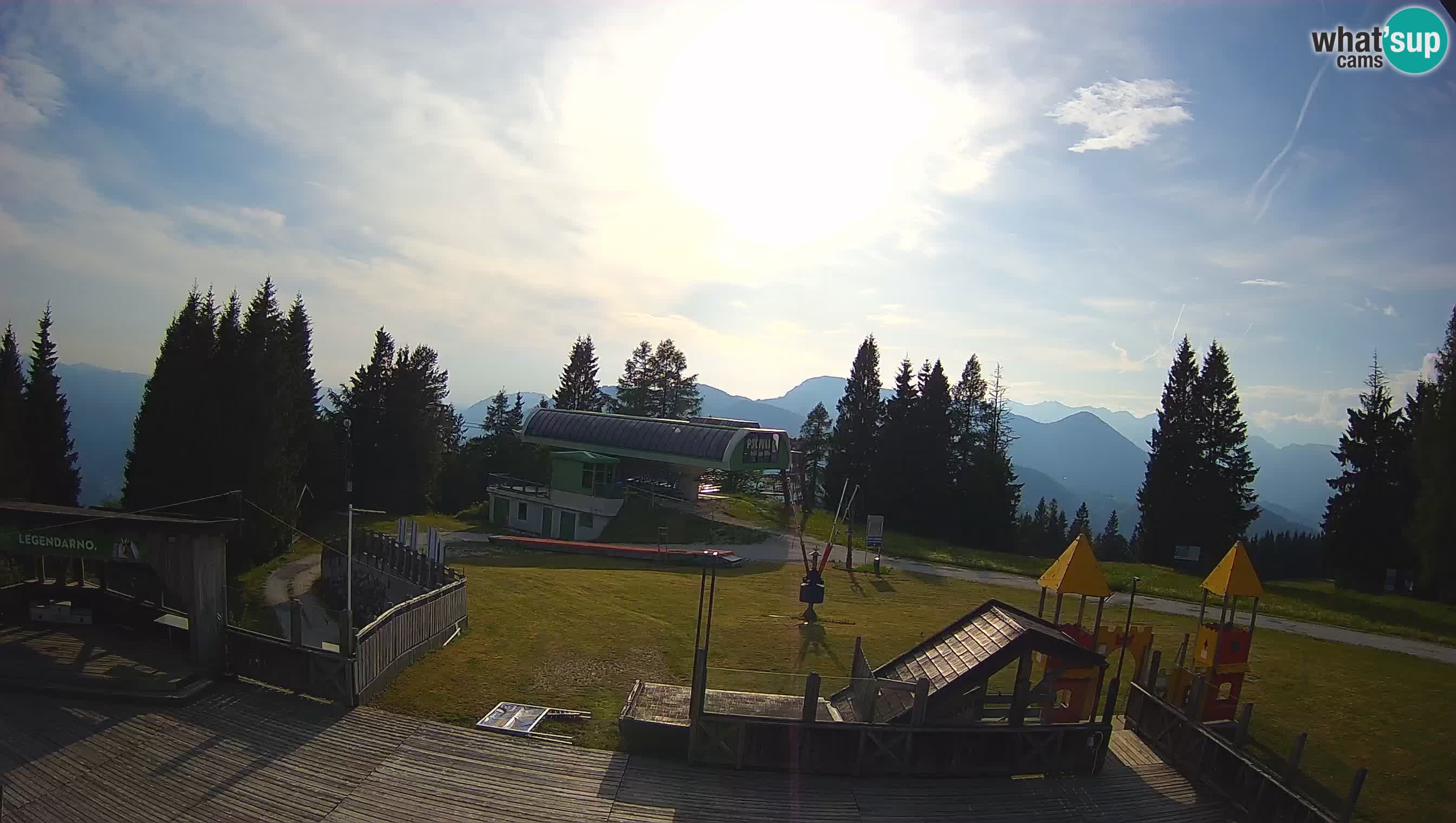 Web kamera Počivalo – Alpska Perla | Pogled uživo sa skijališta Cerkno