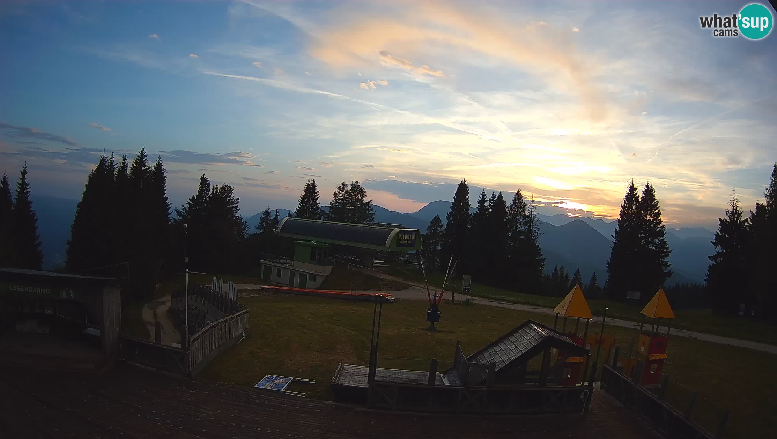 Web kamera Počivalo – Alpska Perla | Pogled uživo sa skijališta Cerkno