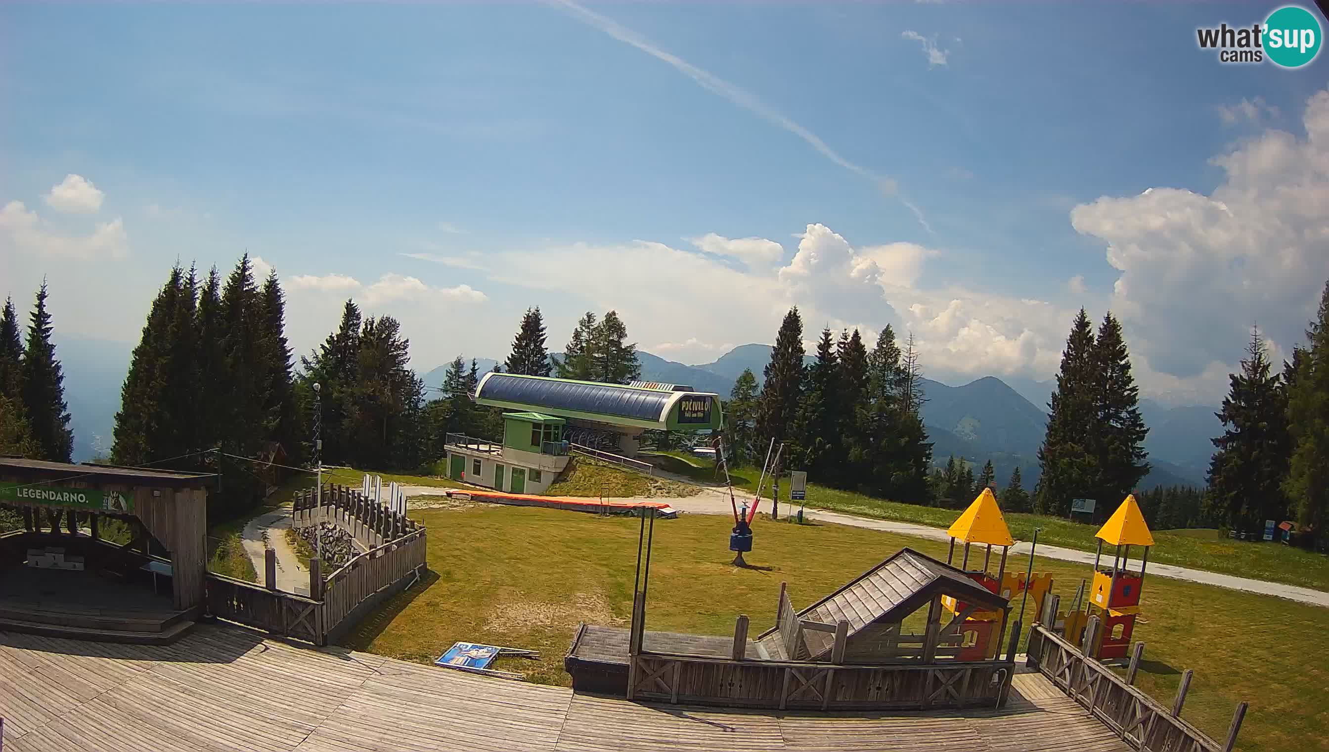 Webcam de la station de ski des Alpes slovènes à Cerkno Počivalo