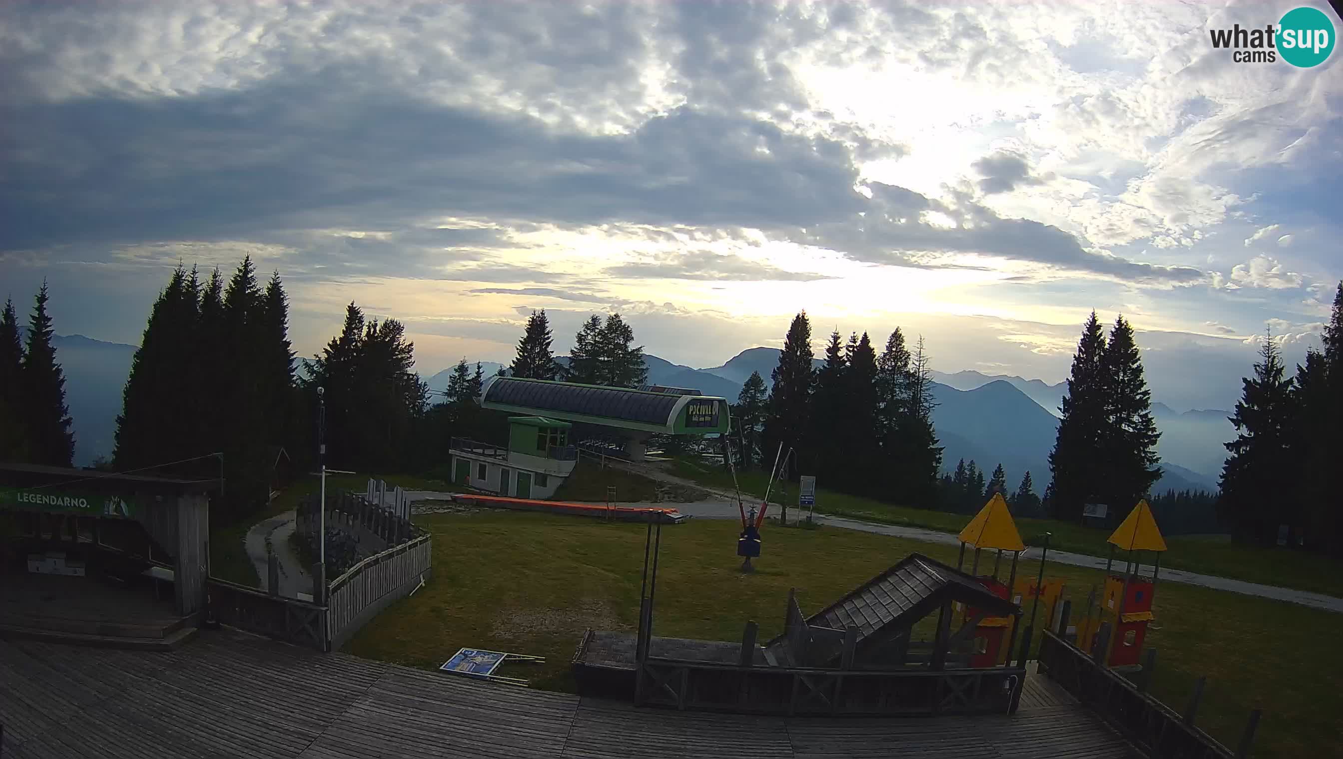 Webcam Počivalo – Alpska Perla | Live View from Cerkno Ski Resort