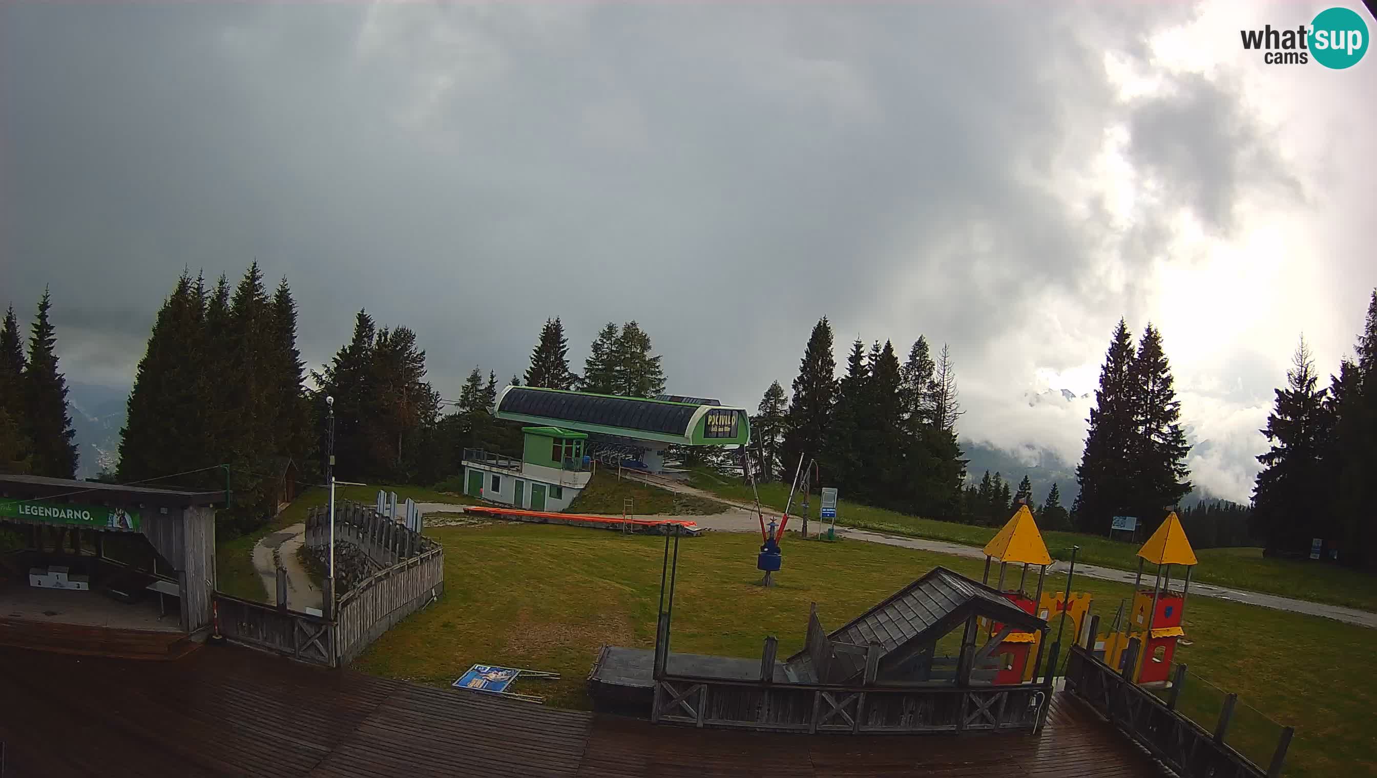 Webcam Počivalo – Alpska Perla | Vista live dalla stazione sciistica di Cerkno
