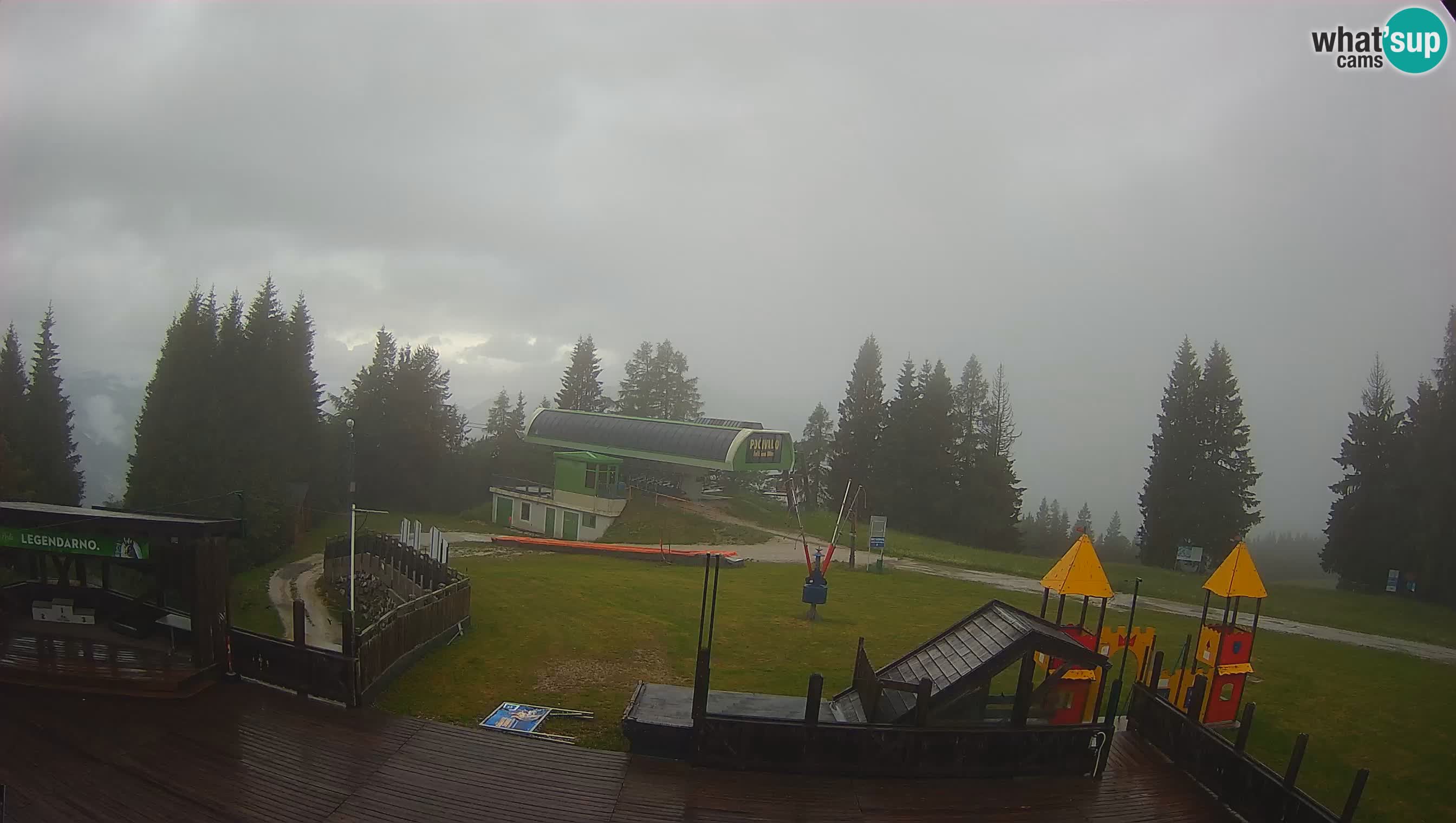 Webcam Počivalo – Alpska Perla | Vista live dalla stazione sciistica di Cerkno