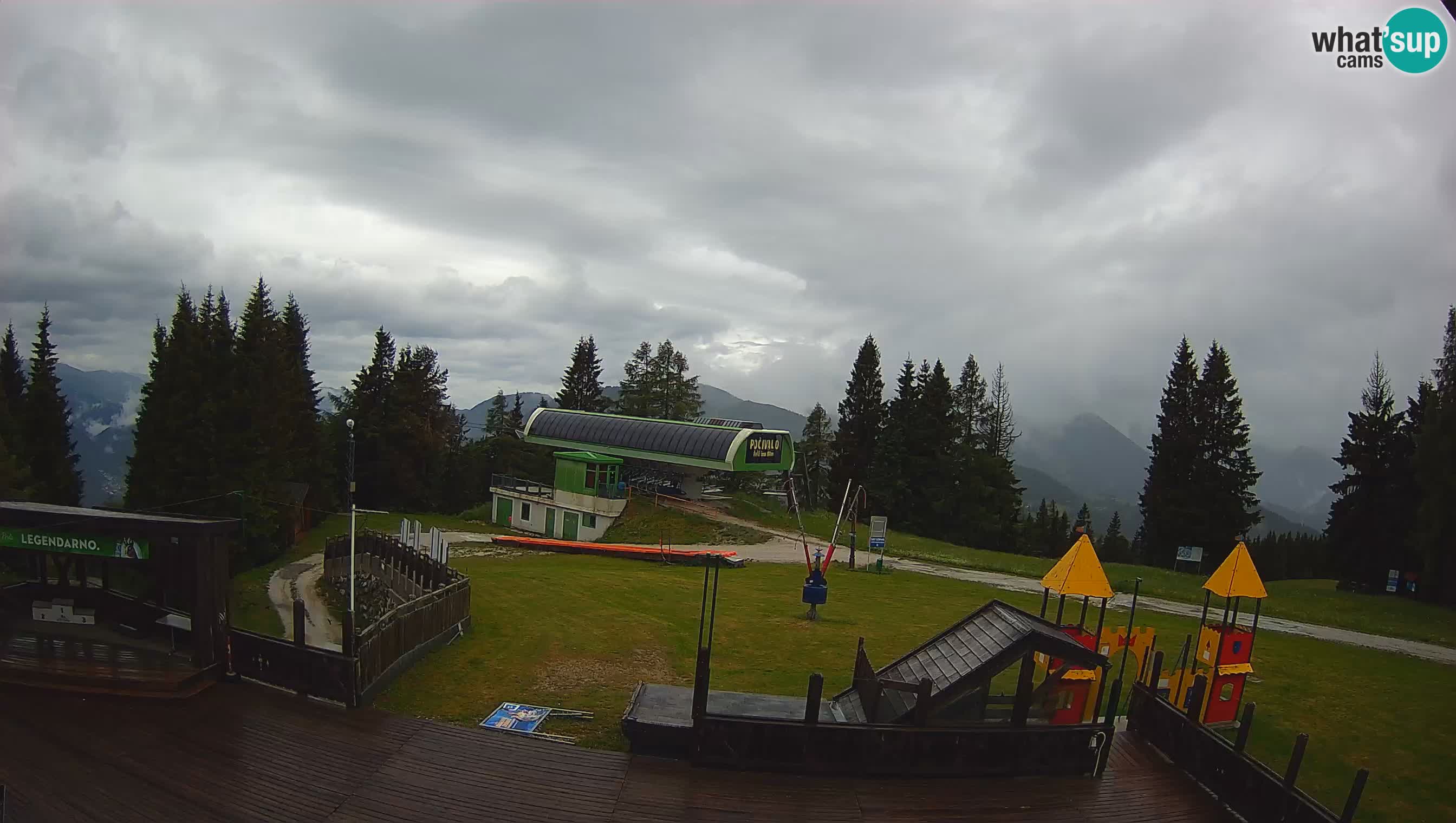 Webcam de la station de ski des Alpes slovènes à Cerkno Počivalo