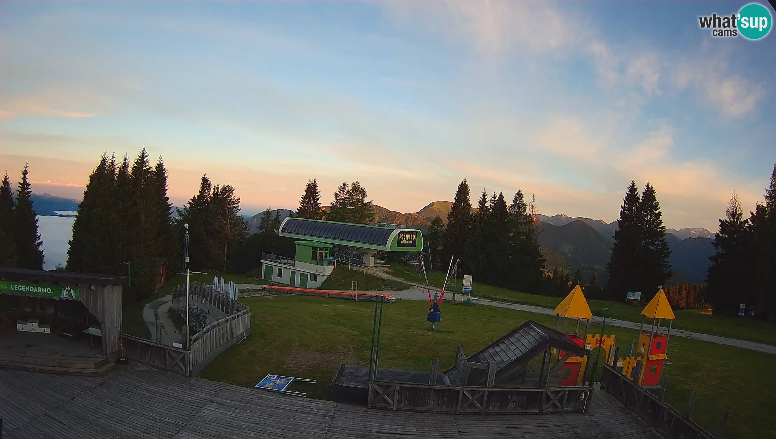 Webcam Počivalo – Alpska Perla | Live View from Cerkno Ski Resort