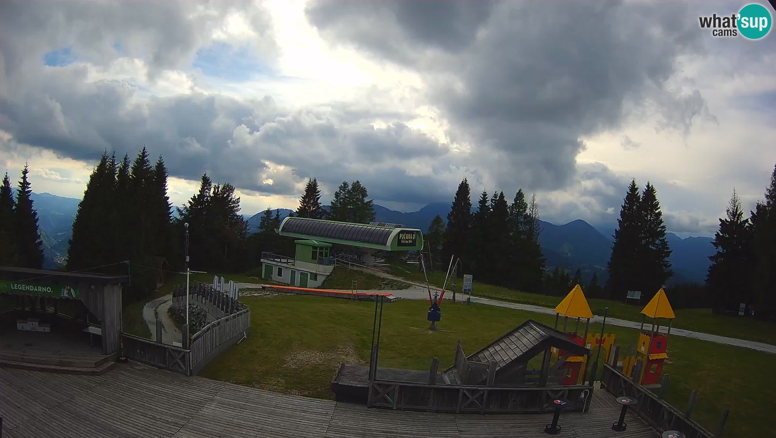 Webcam Počivalo – Alpska Perla | Live View from Cerkno Ski Resort