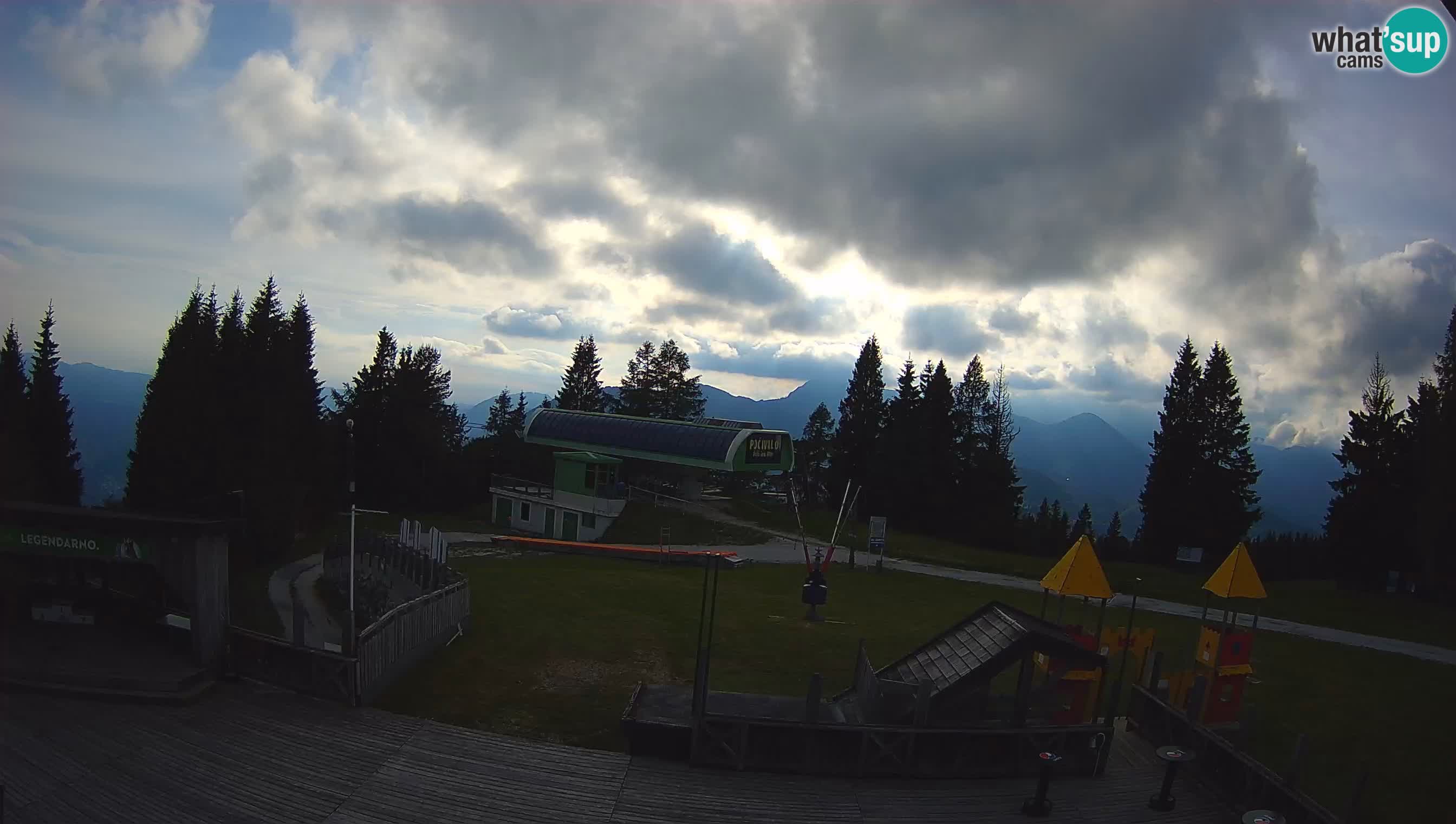 Webcam Počivalo – Alpska Perla | Live View from Cerkno Ski Resort