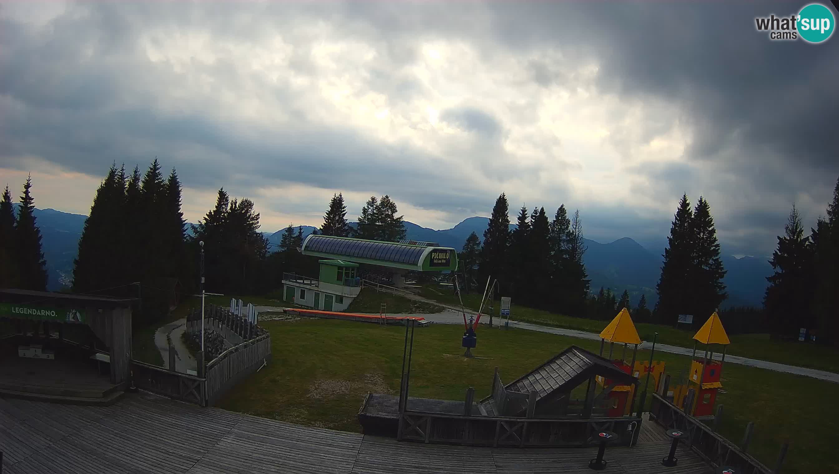 Webcam Počivalo – Alpska Perla | Liveblick vom Skigebiet Cerkno