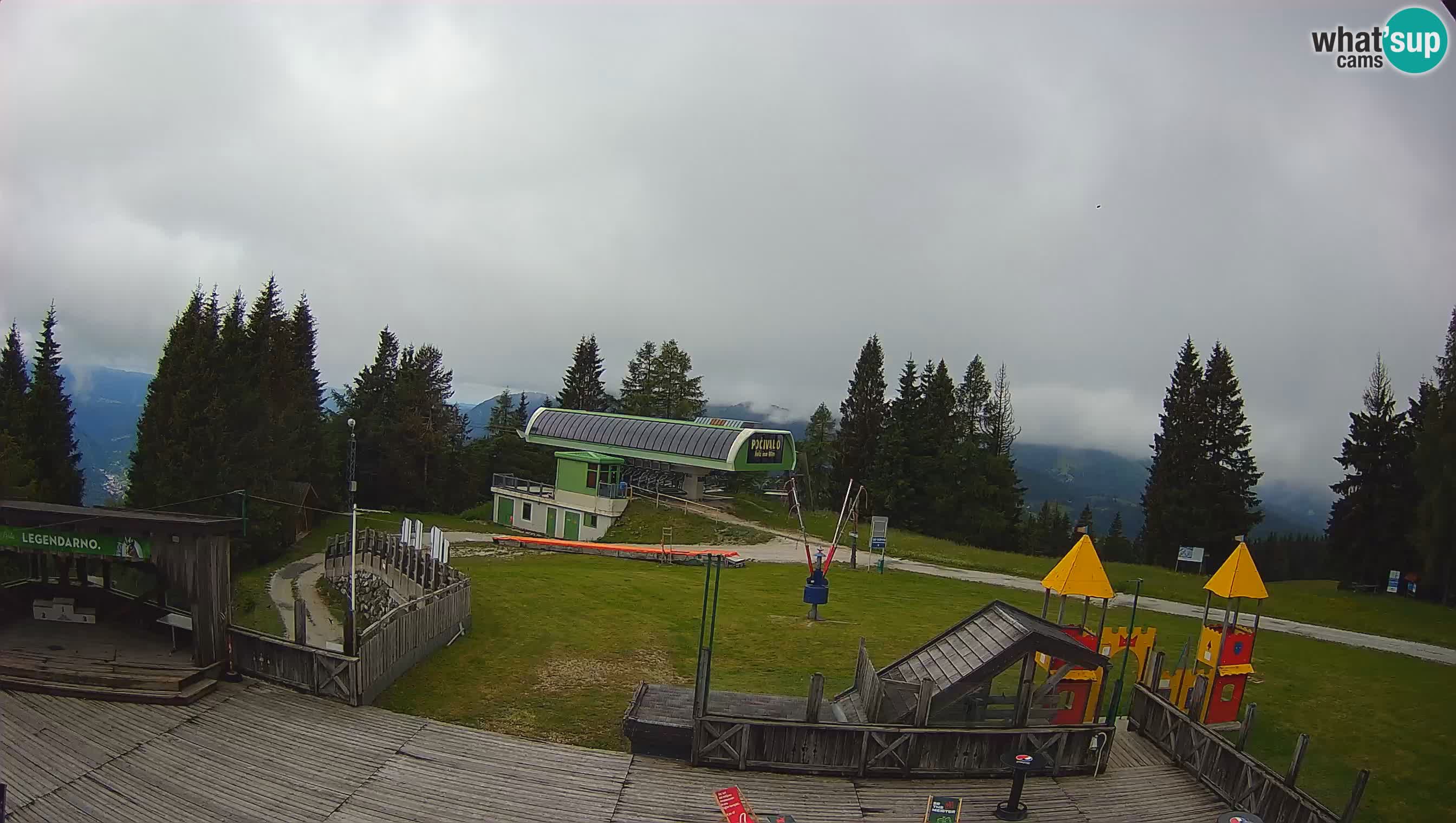 Webcam de la station de ski des Alpes slovènes à Cerkno Počivalo
