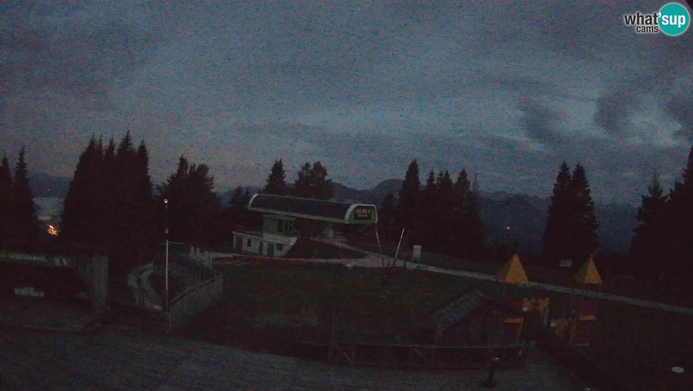 Alpska Perla Ski center Cerkno Počivalo webcam – Slovenia