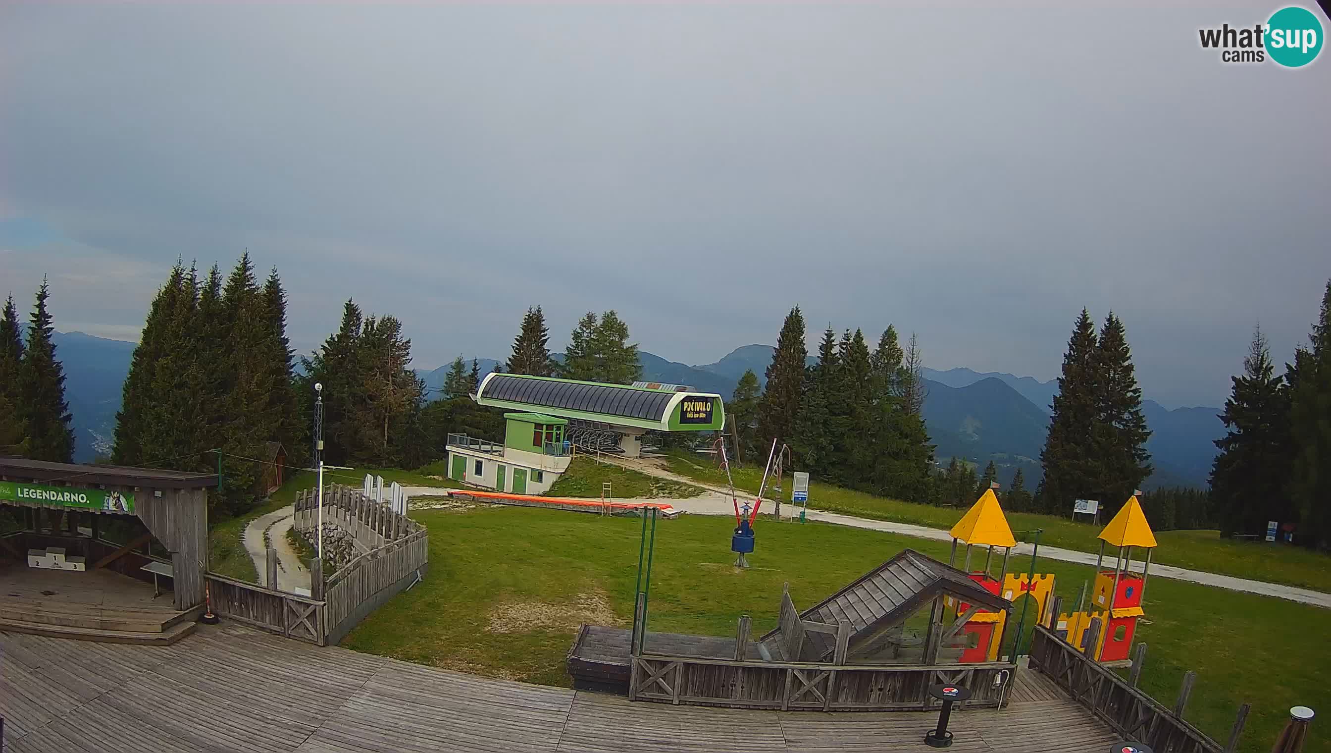 Alpska Perla Ski hotel Cerkno Počivalo webcam – Slovenia