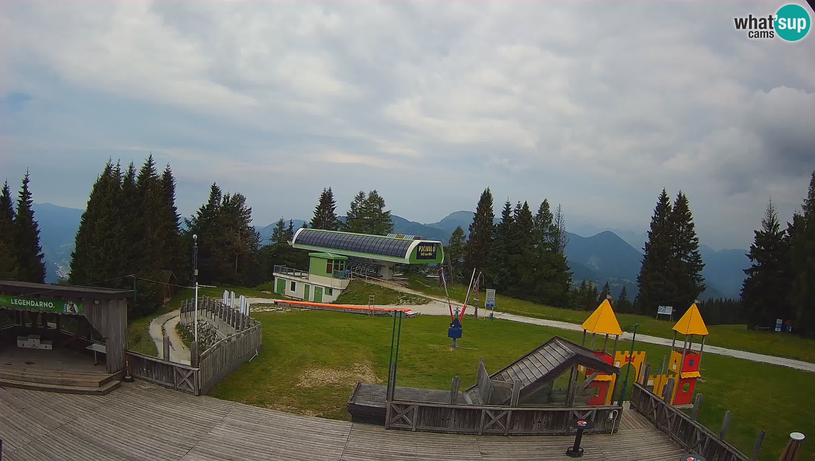 Alpska Perla Ski hotel Cerkno Počivalo webcam – Slovenia