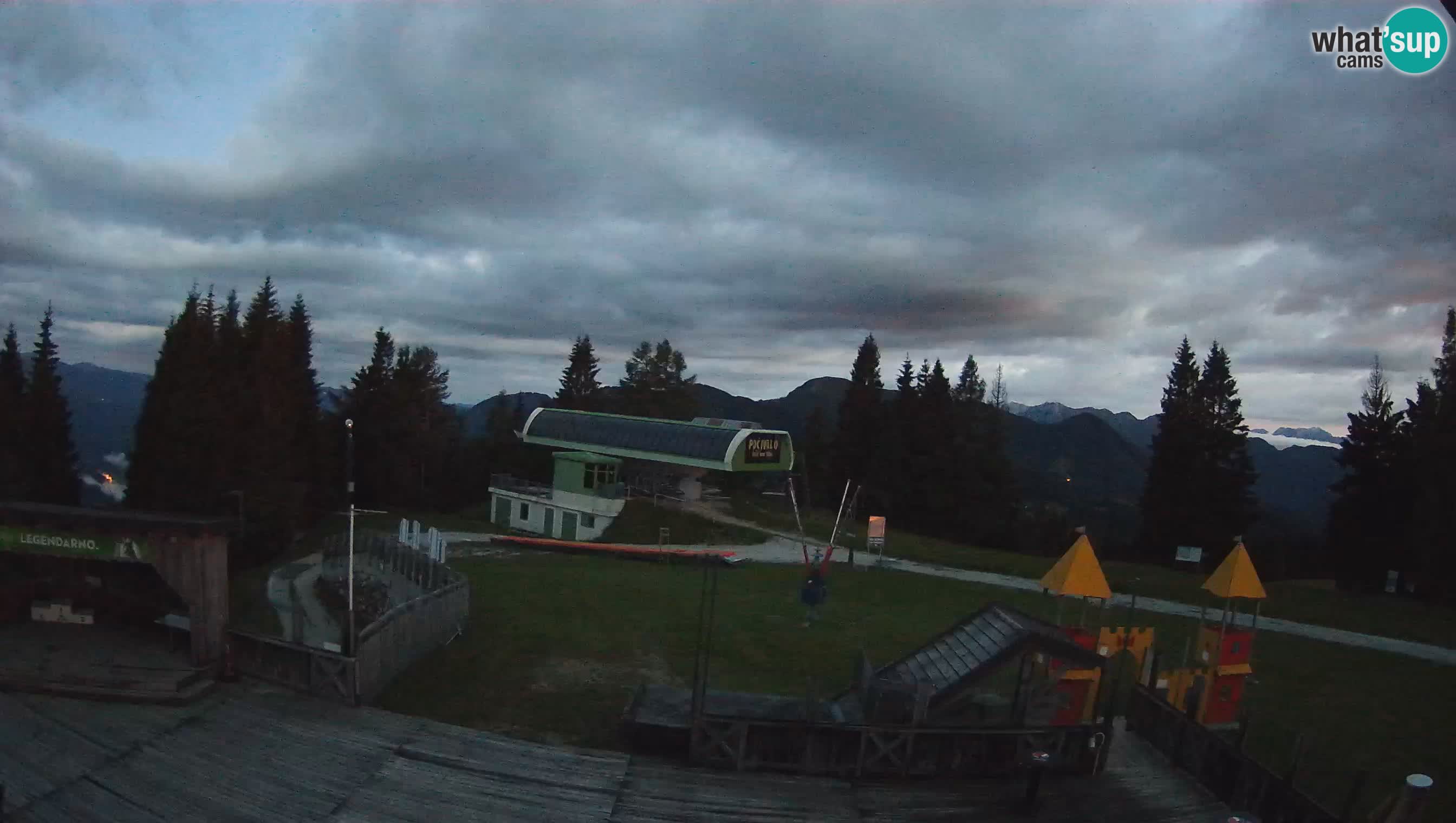 Alpska Perla Ski hotel Cerkno Počivalo webcam – Slovenia