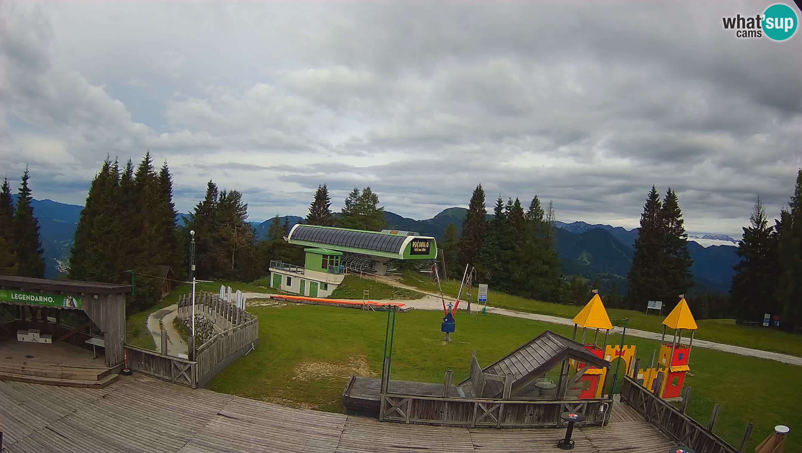Webcam de la station de ski des Alpes slovènes à Cerkno Počivalo