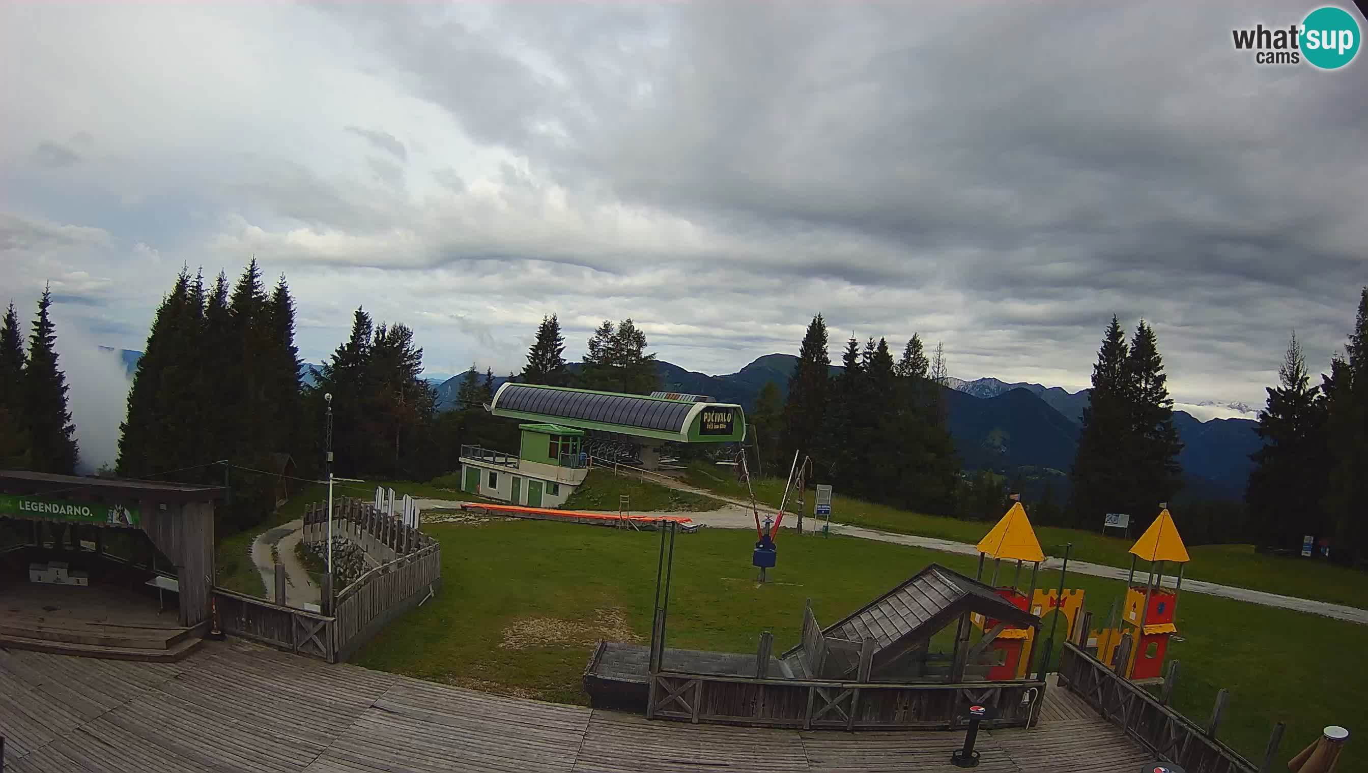 Webcam de la station de ski des Alpes slovènes à Cerkno Počivalo