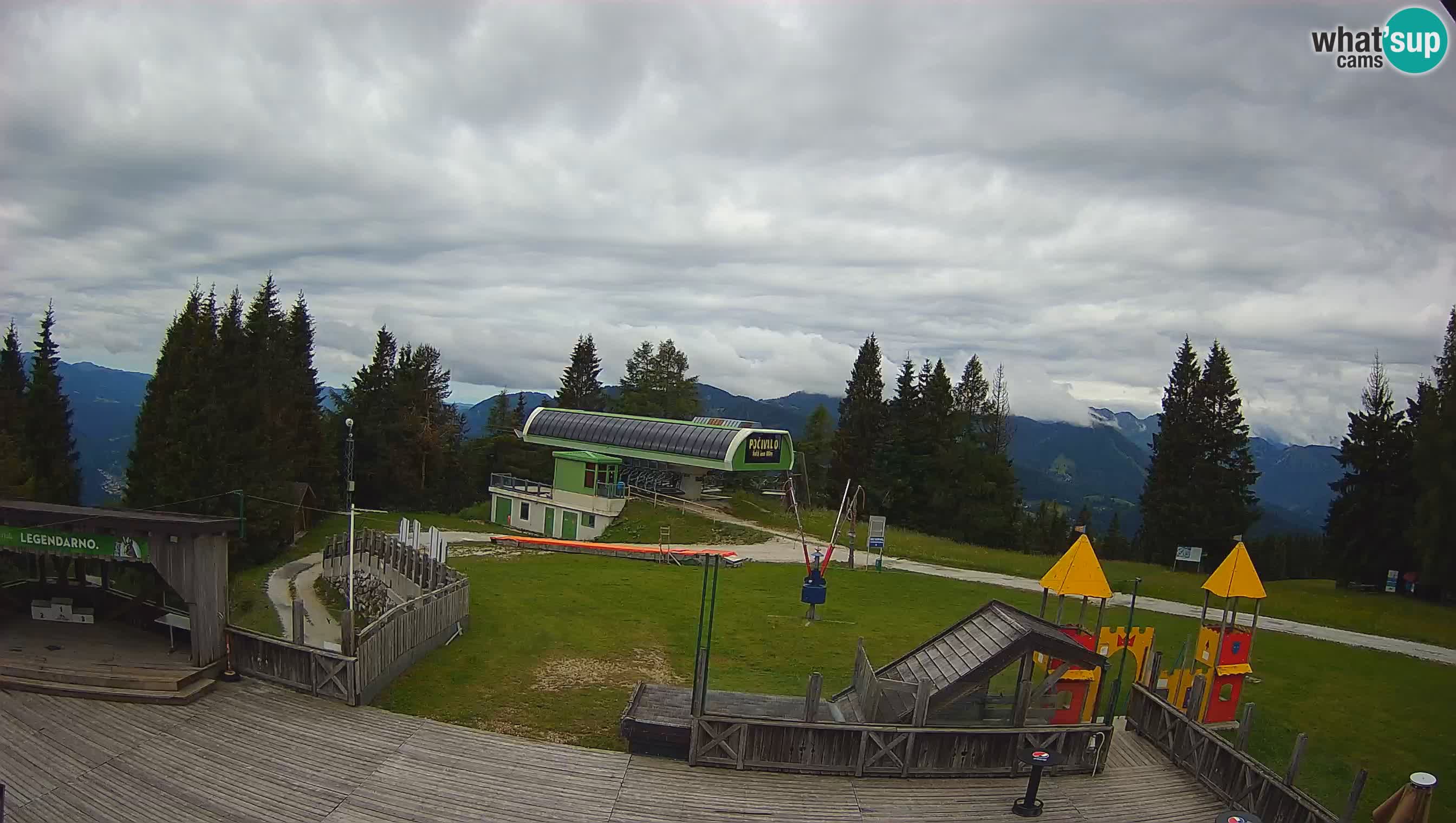 Alpska Perla Ski hotel Cerkno Počivalo webcam – Slovenia