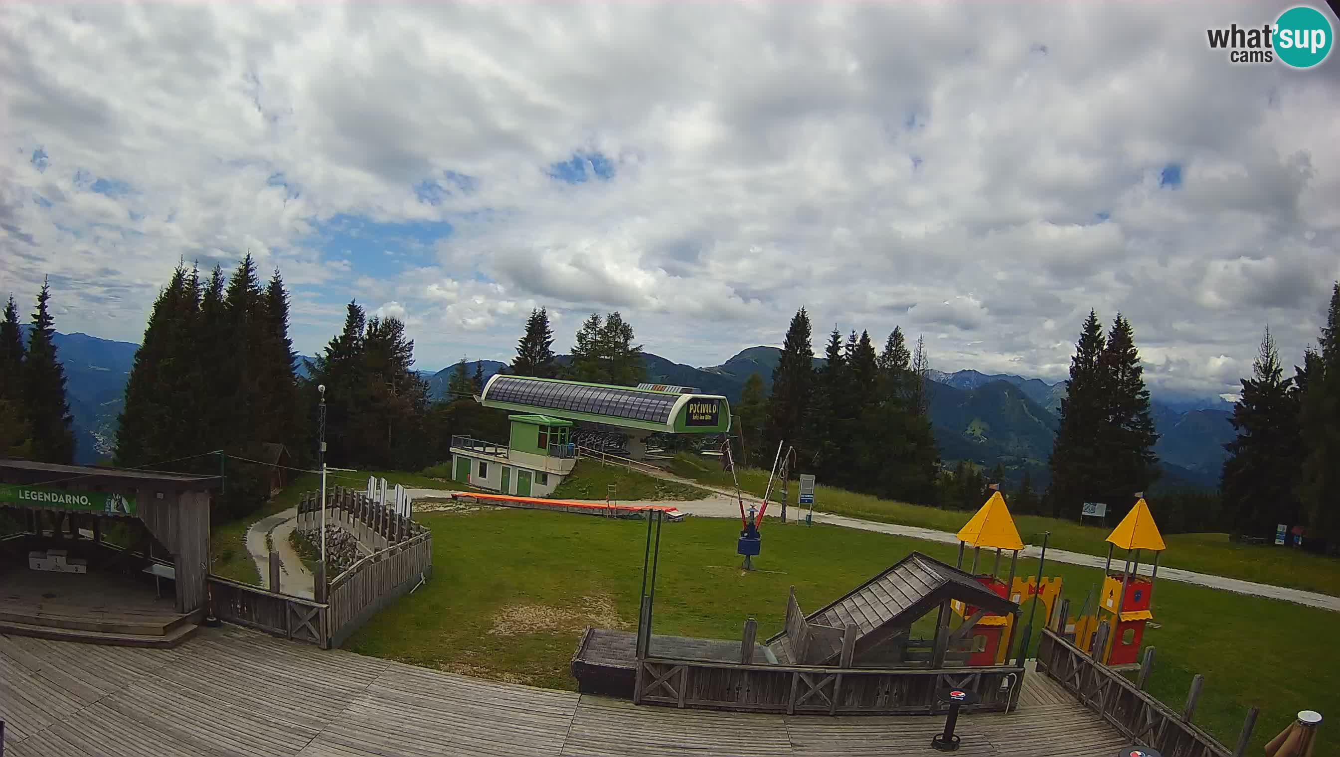 Alpska Perla Ski hotel Cerkno Počivalo webcam – Slovenia