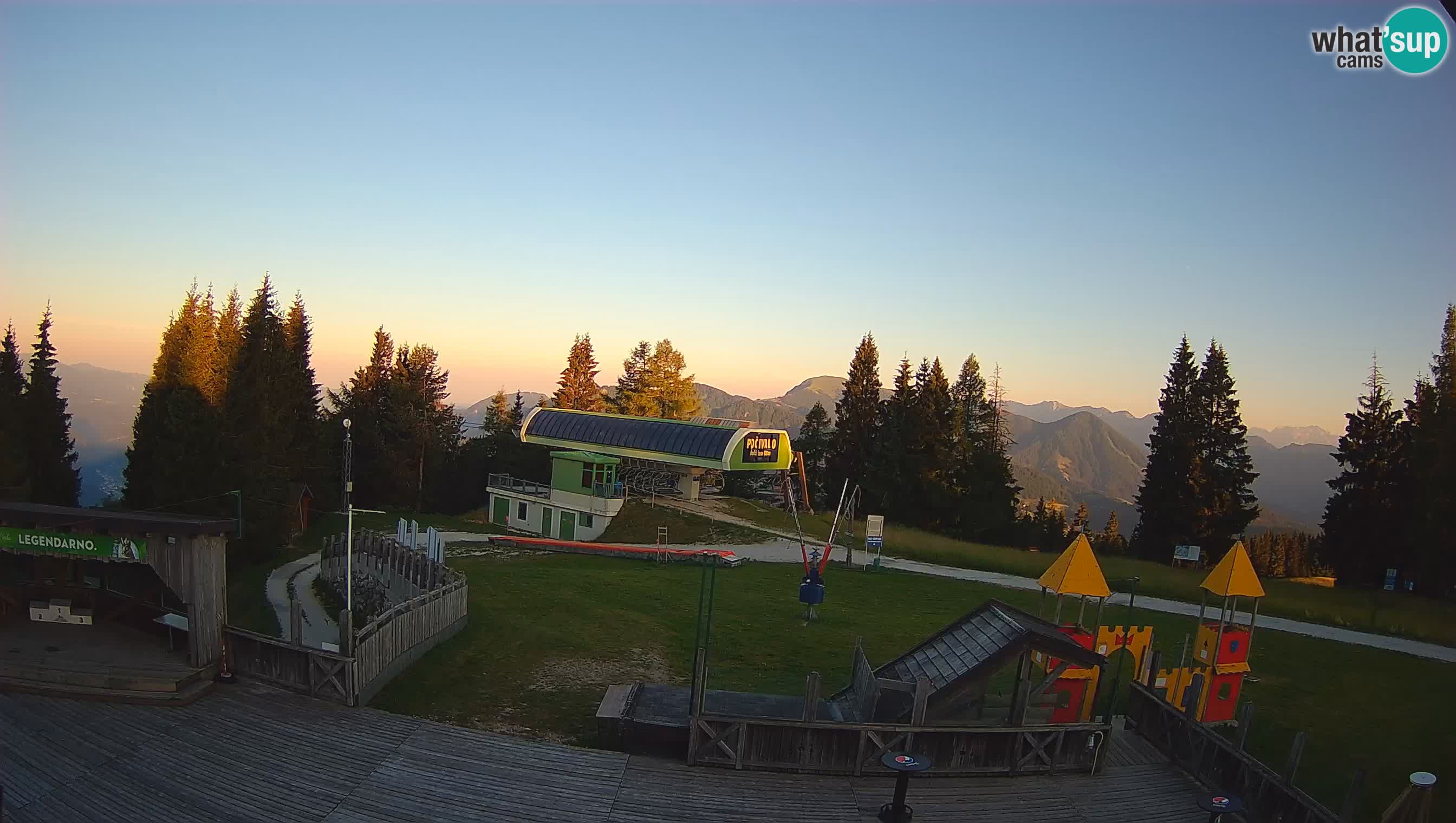 Web kamera Počivalo – Alpska Perla | Pogled uživo sa skijališta Cerkno