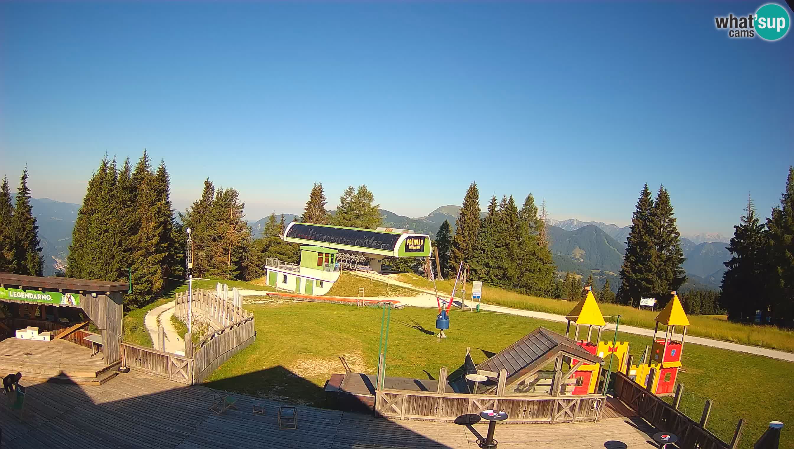 Webcam Počivalo – Alpska Perla | Vista live dalla stazione sciistica di Cerkno